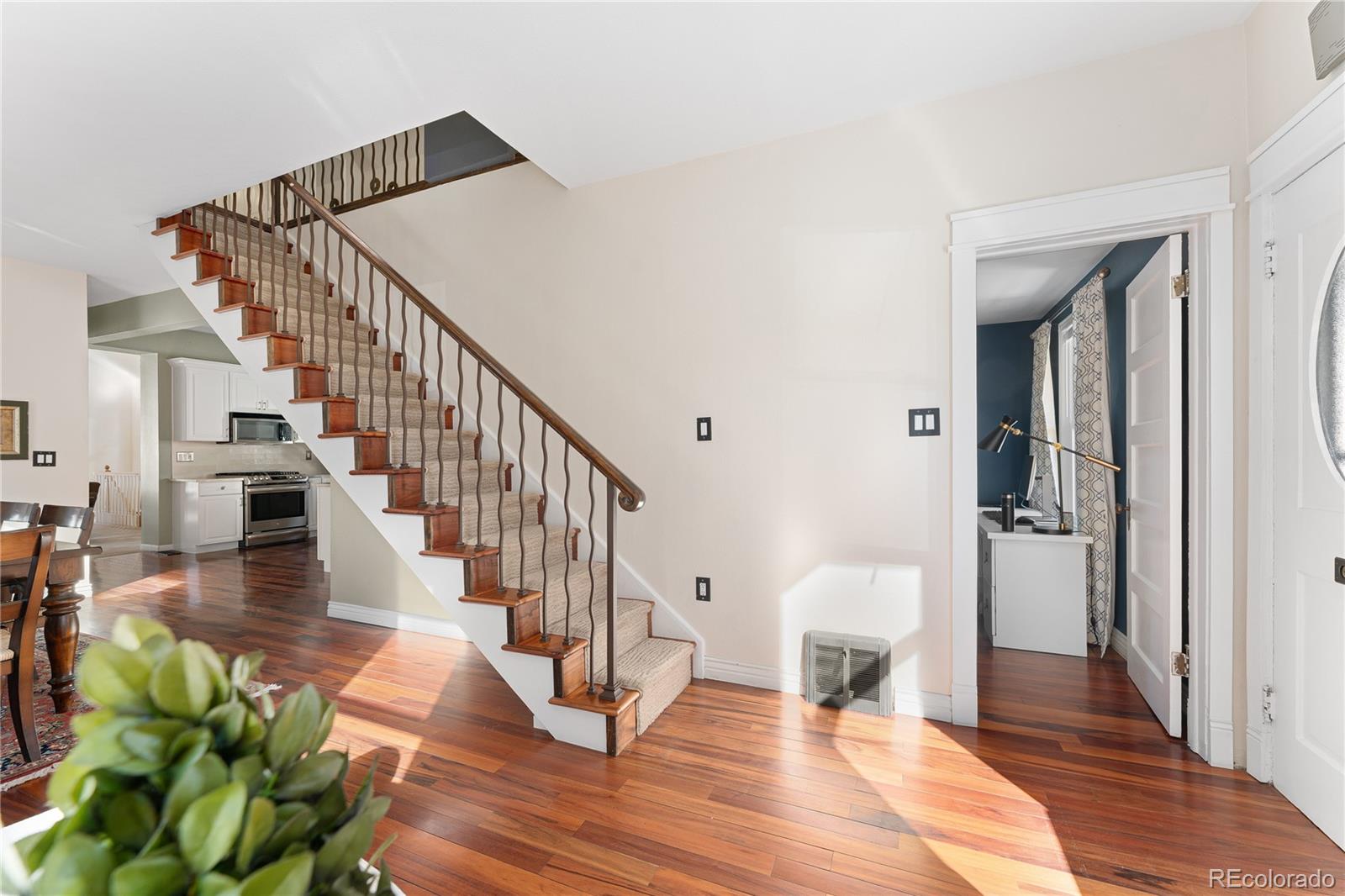 MLS Image #7 for 1415 s clarkson street,denver, Colorado