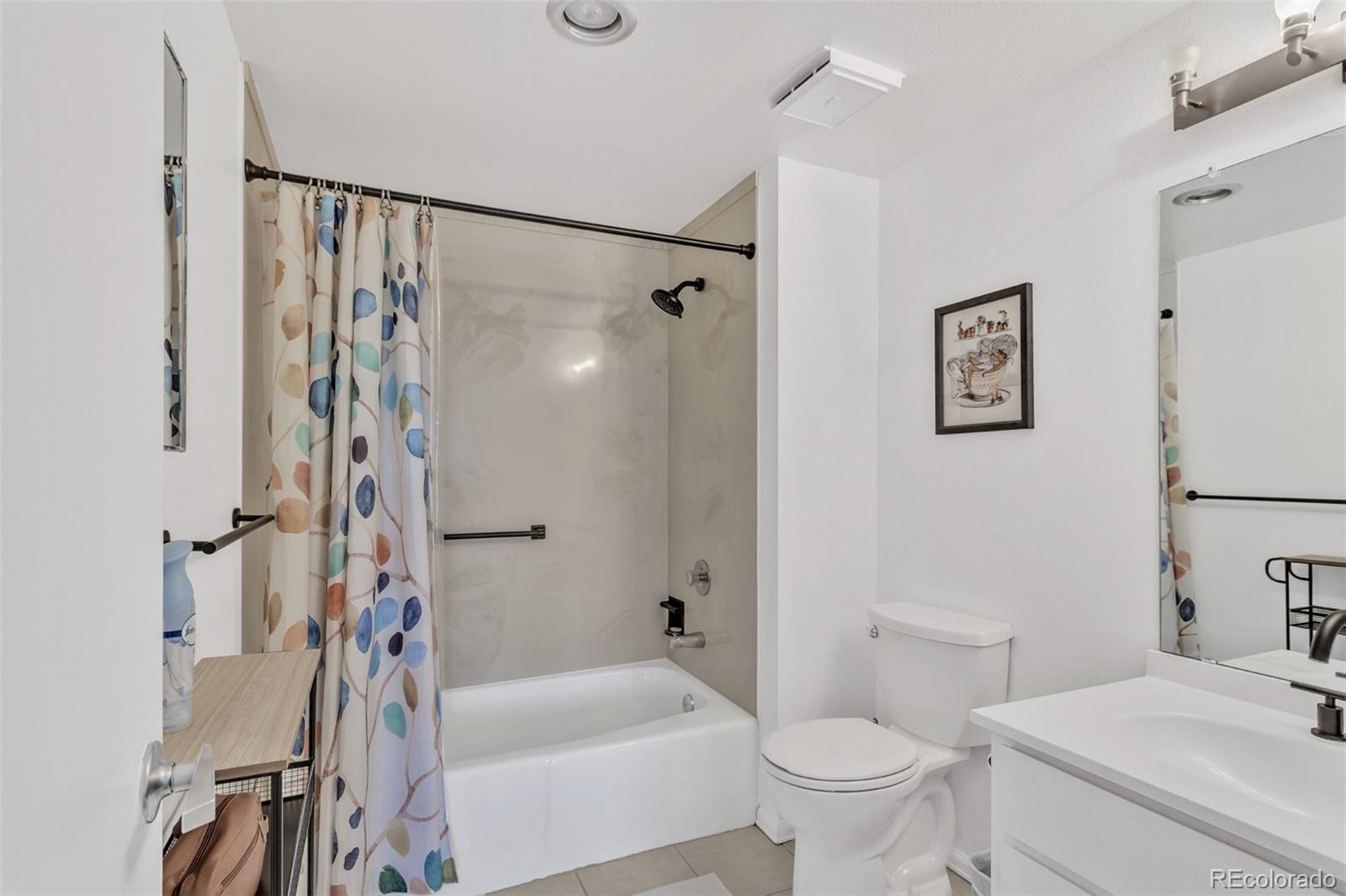 MLS Image #10 for 7877 e mississippi avenue 1505,denver, Colorado