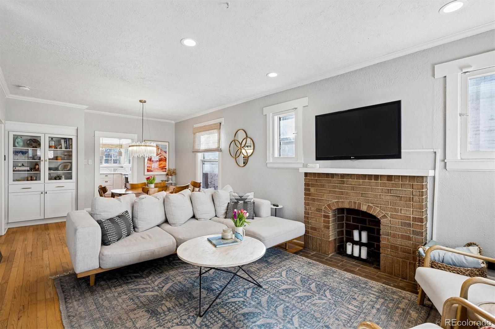 MLS Image #3 for 762 s logan street,denver, Colorado