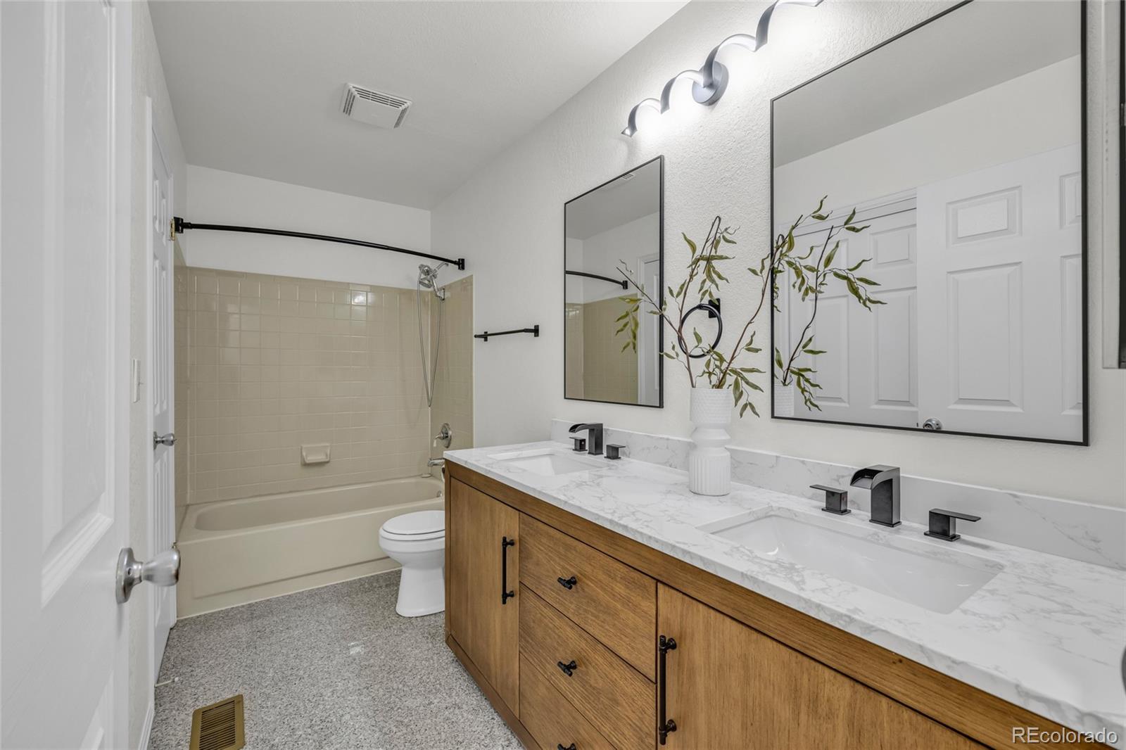 MLS Image #11 for 254  greenway circle,broomfield, Colorado