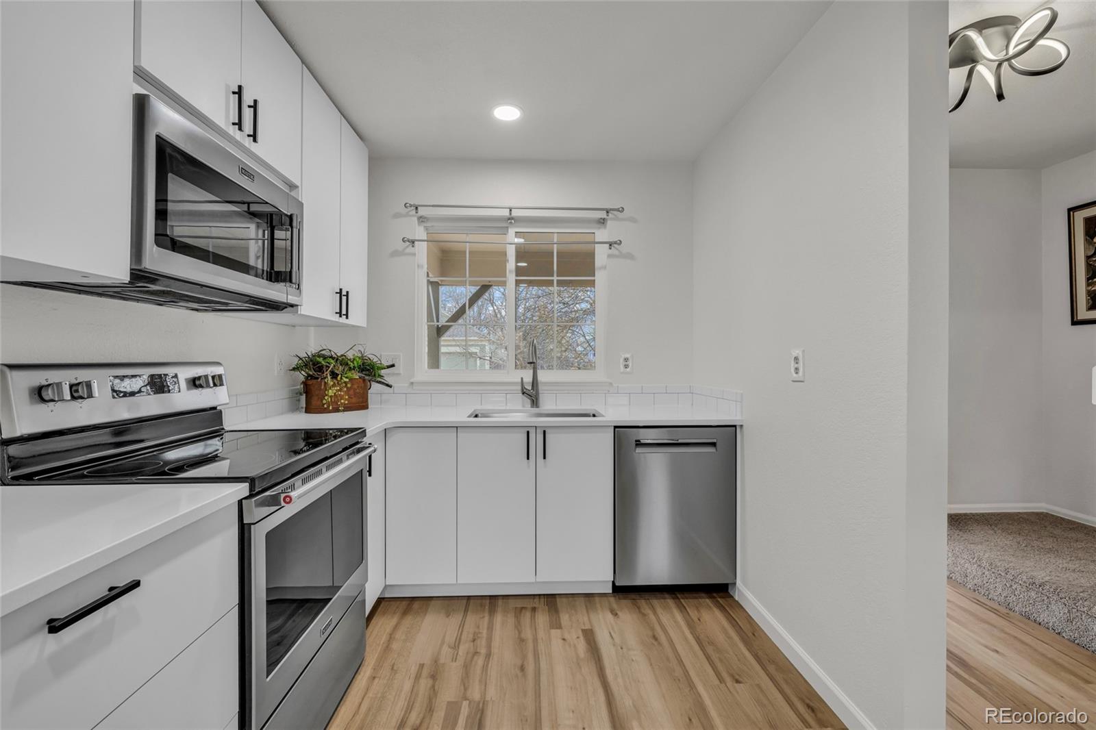 MLS Image #3 for 254  greenway circle,broomfield, Colorado