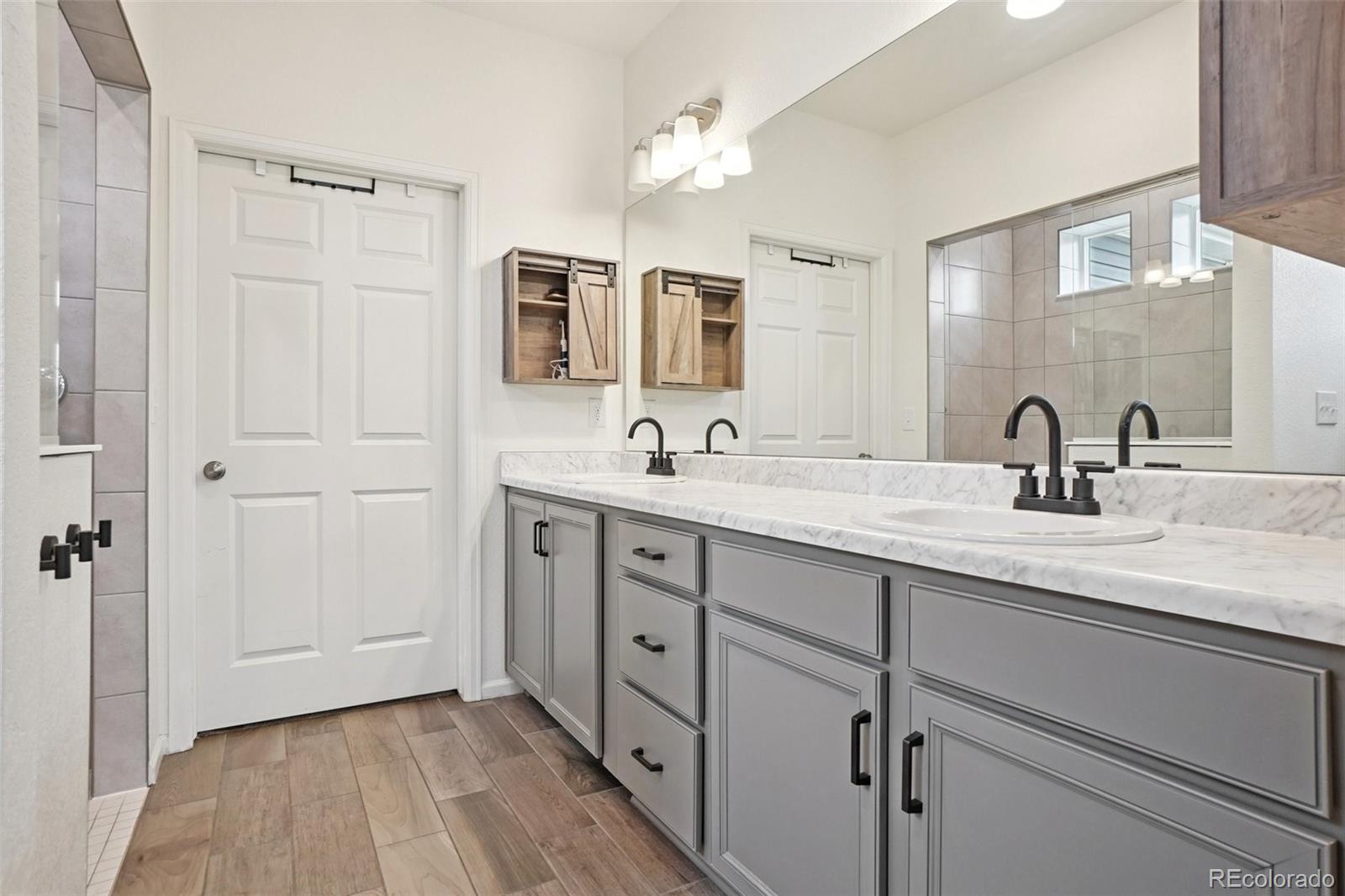 MLS Image #19 for 26368 e 3rd avenue,aurora, Colorado