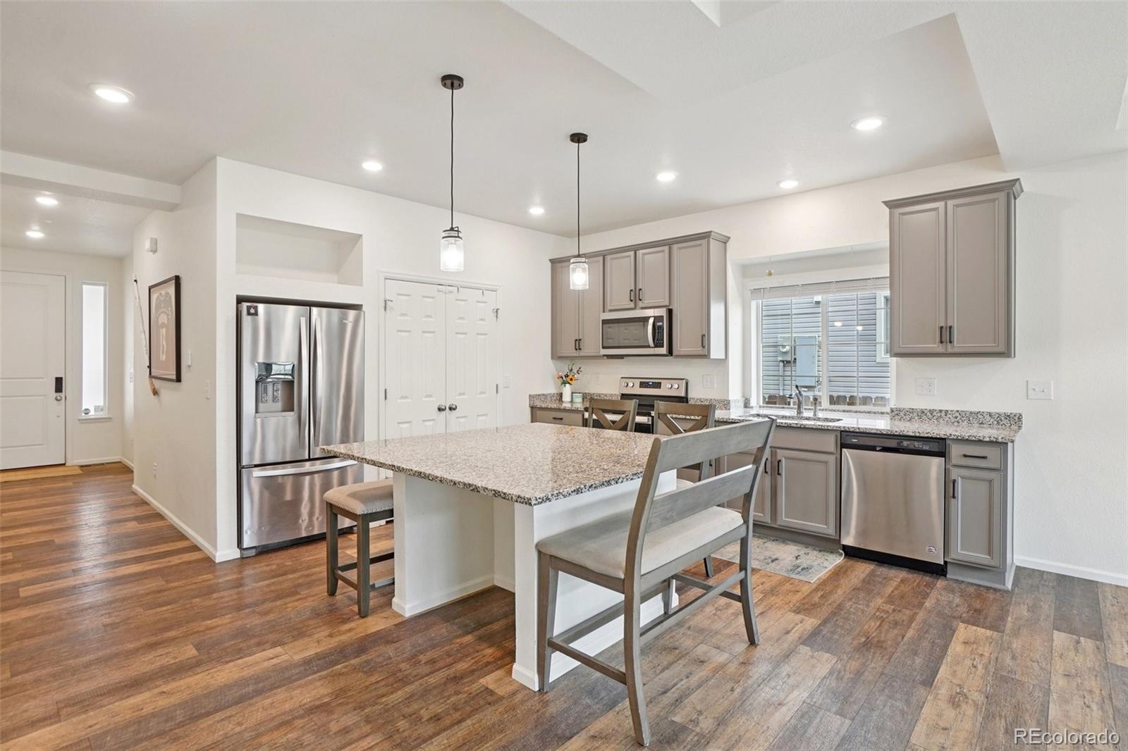 MLS Image #6 for 26368 e 3rd avenue,aurora, Colorado