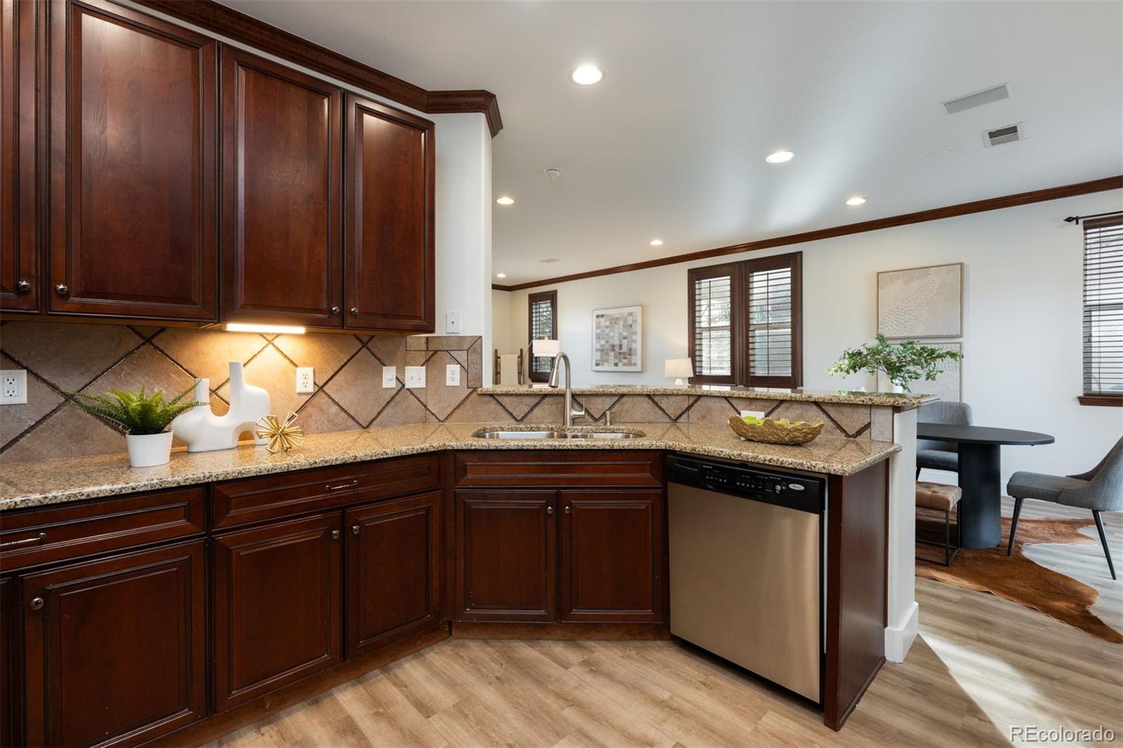MLS Image #3 for 6381 s potomac street,englewood, Colorado
