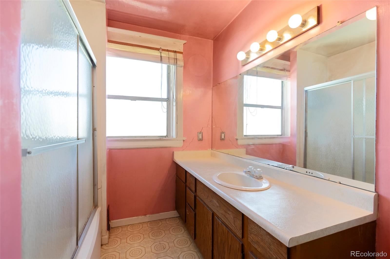 MLS Image #13 for 1060  cook street,denver, Colorado