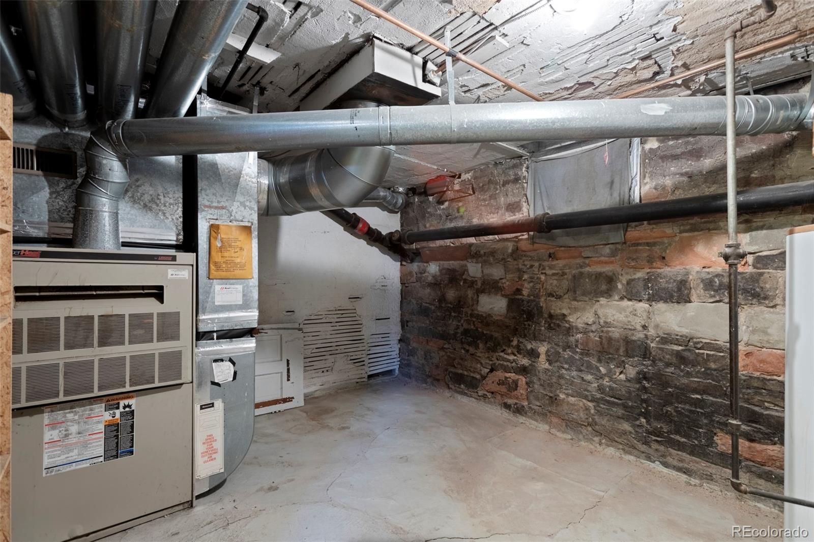 MLS Image #22 for 1060  cook street,denver, Colorado