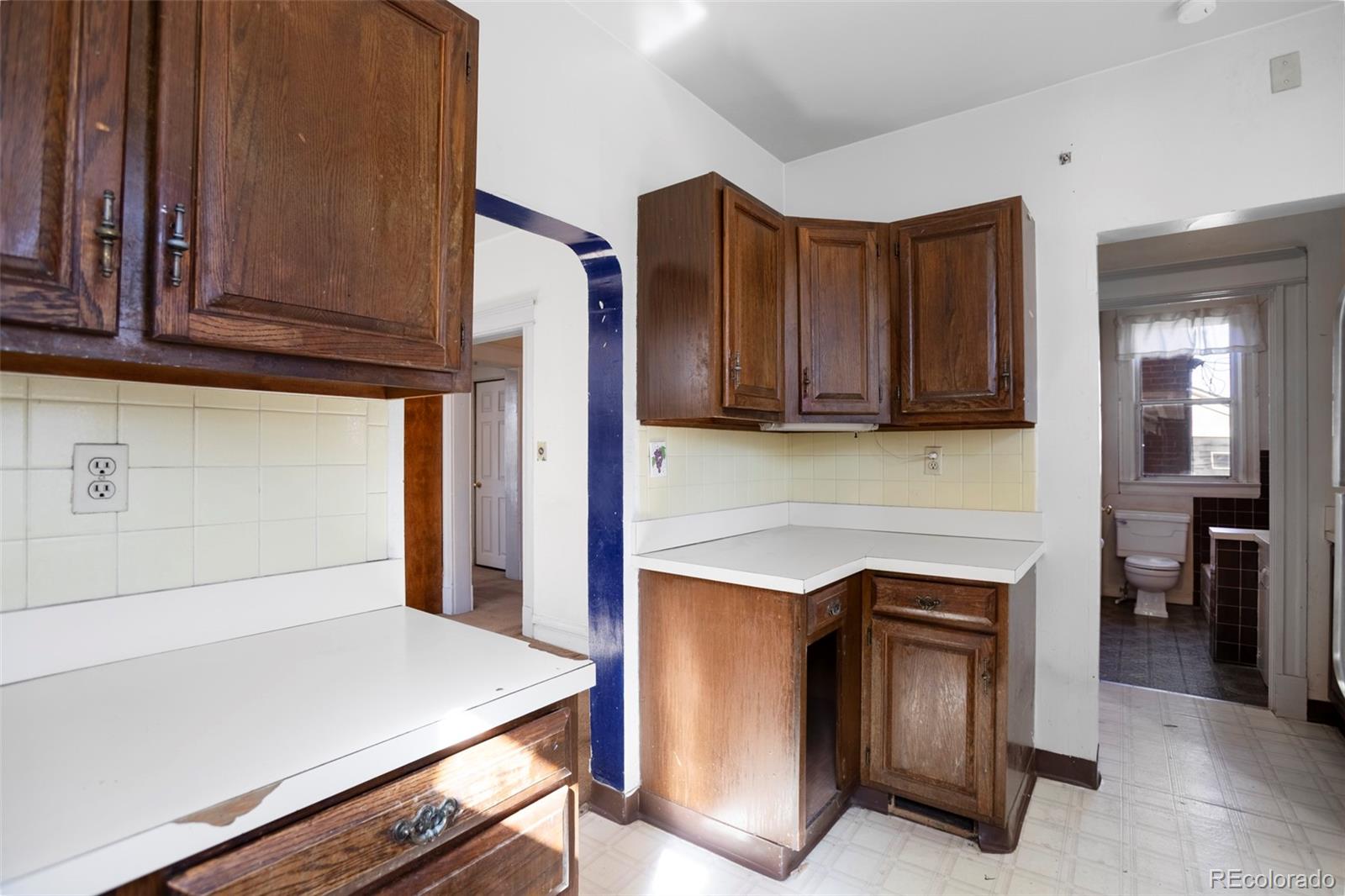 MLS Image #8 for 1060  cook street,denver, Colorado