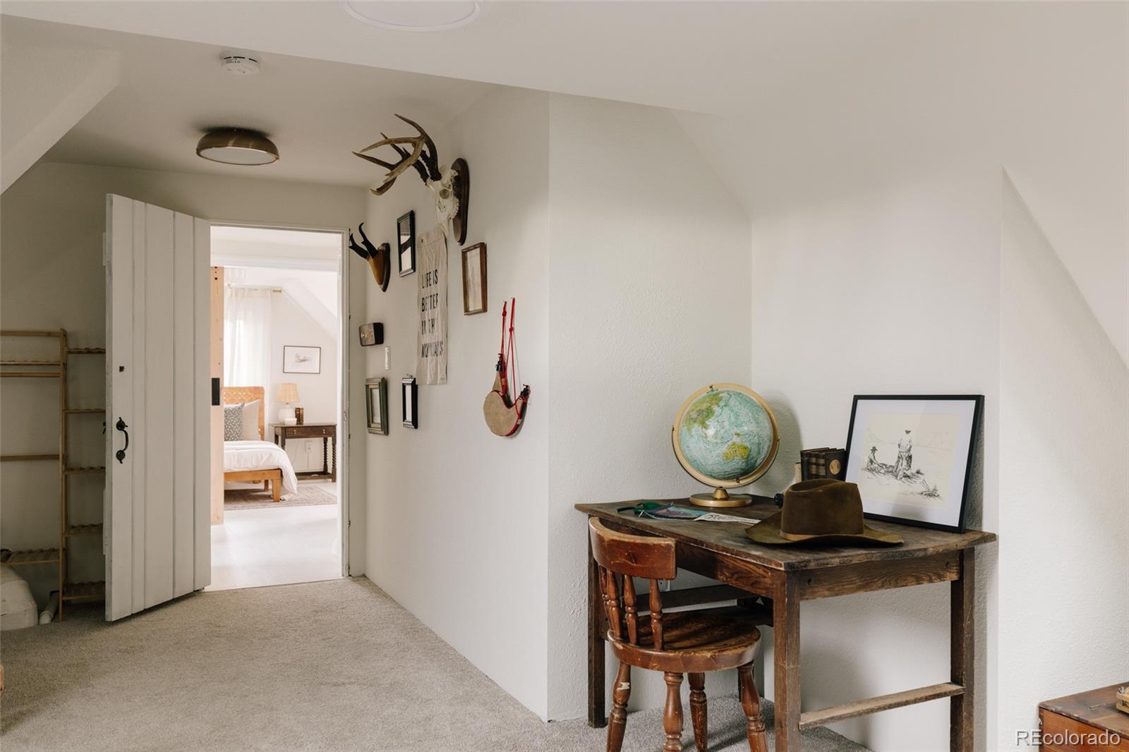 MLS Image #40 for 3917  haddon road,denver, Colorado