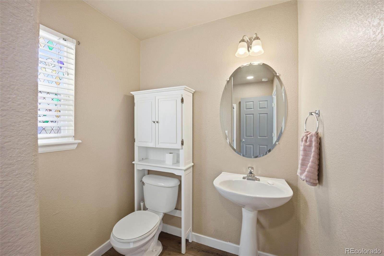 MLS Image #12 for 20372 e 40th place,denver, Colorado