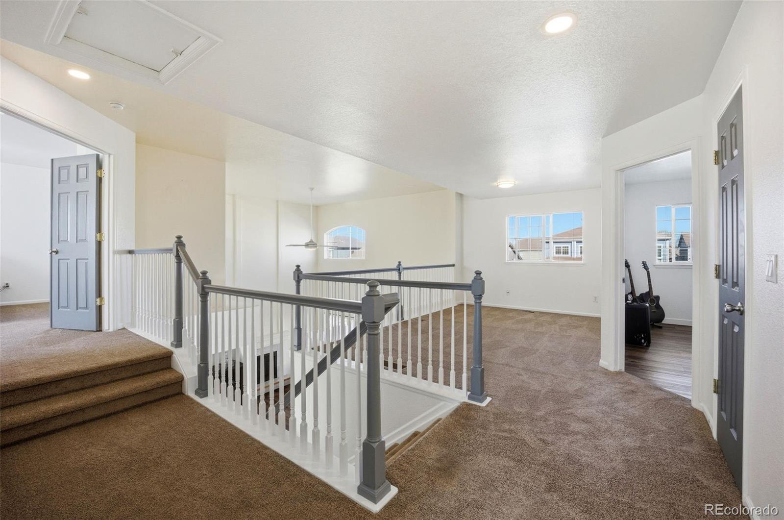 MLS Image #22 for 20372 e 40th place,denver, Colorado