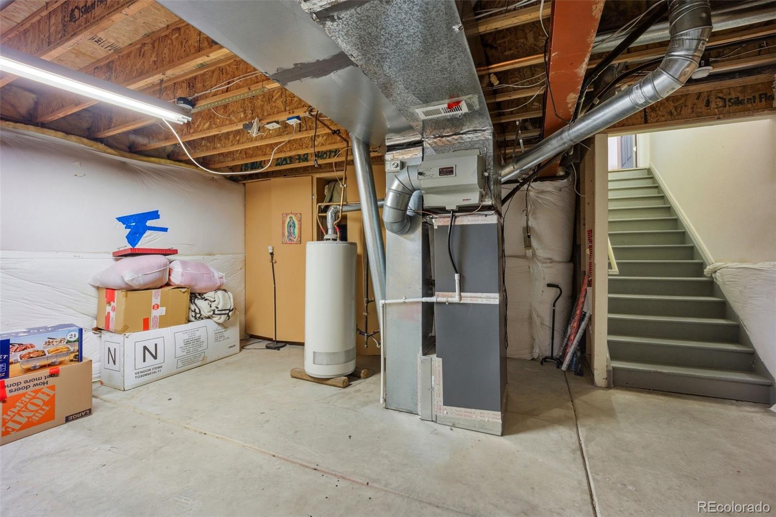 MLS Image #34 for 20372 e 40th place,denver, Colorado