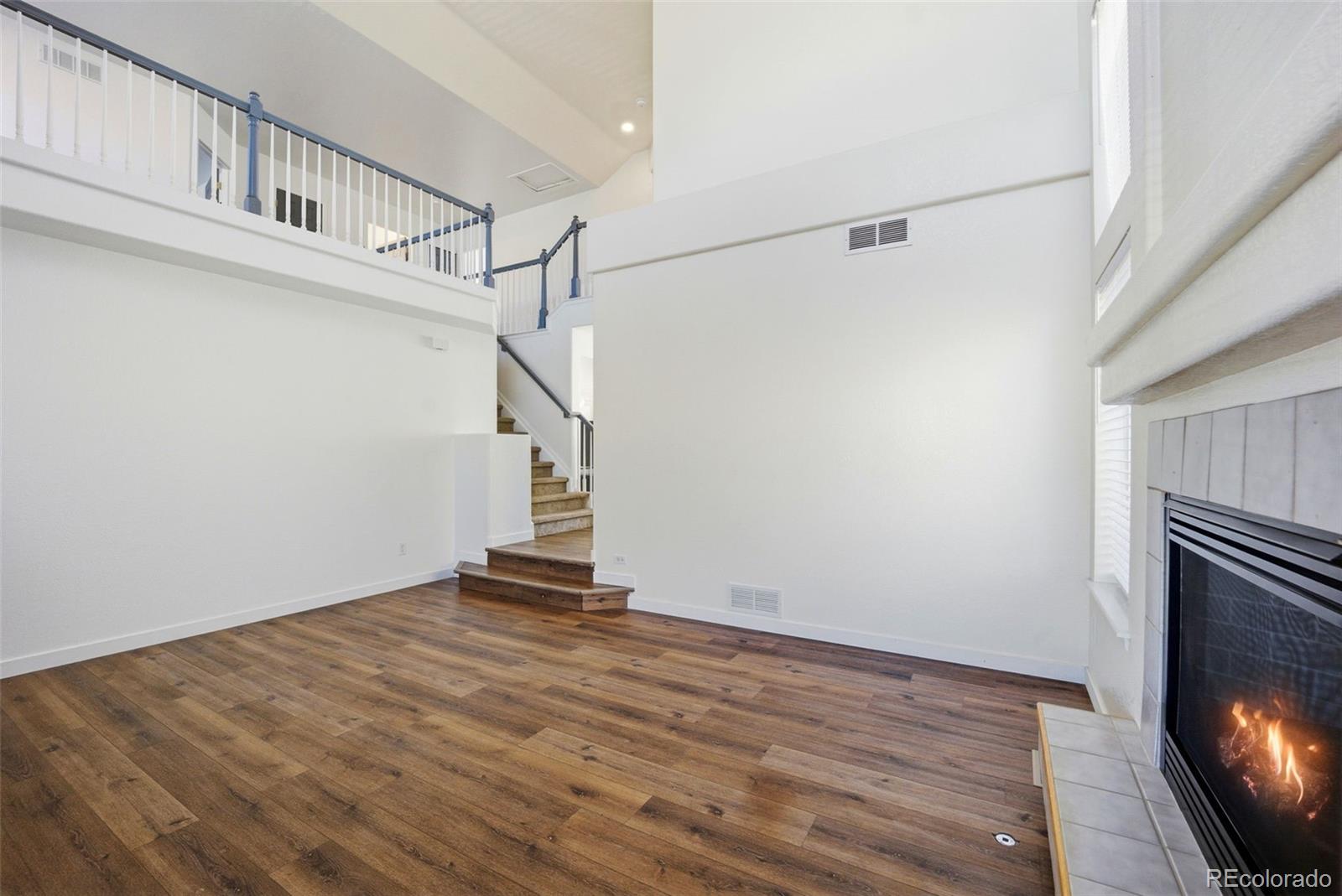 MLS Image #6 for 20372 e 40th place,denver, Colorado