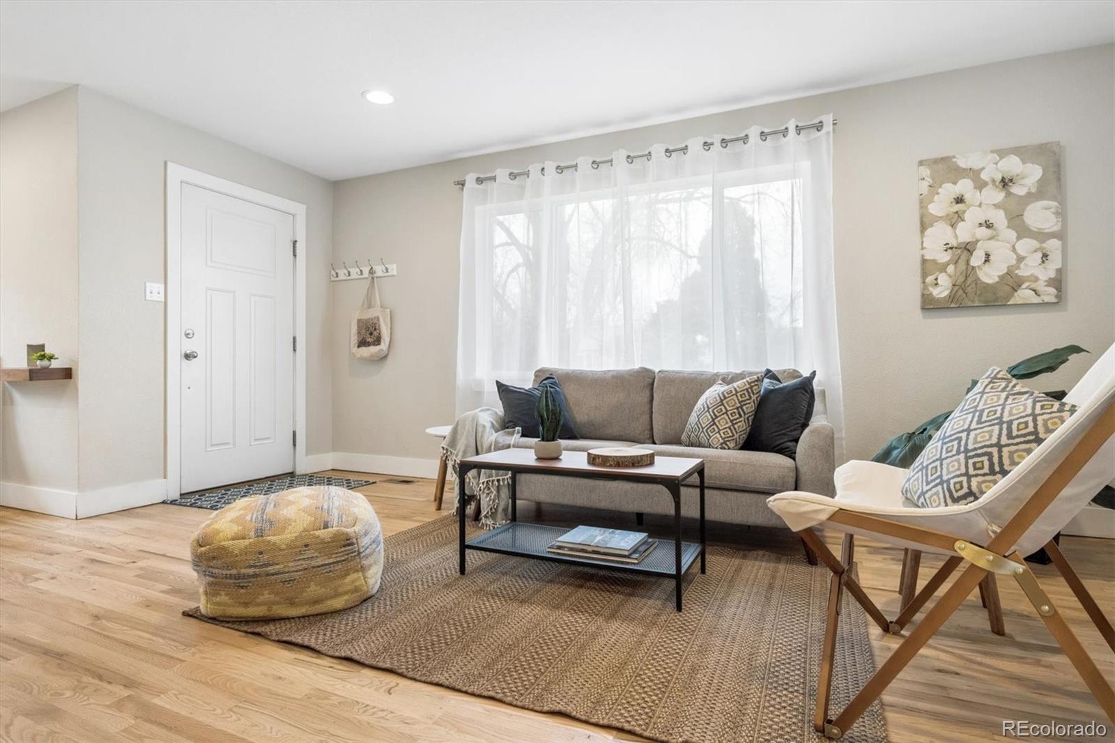 MLS Image #4 for 2634  ivanhoe street,denver, Colorado