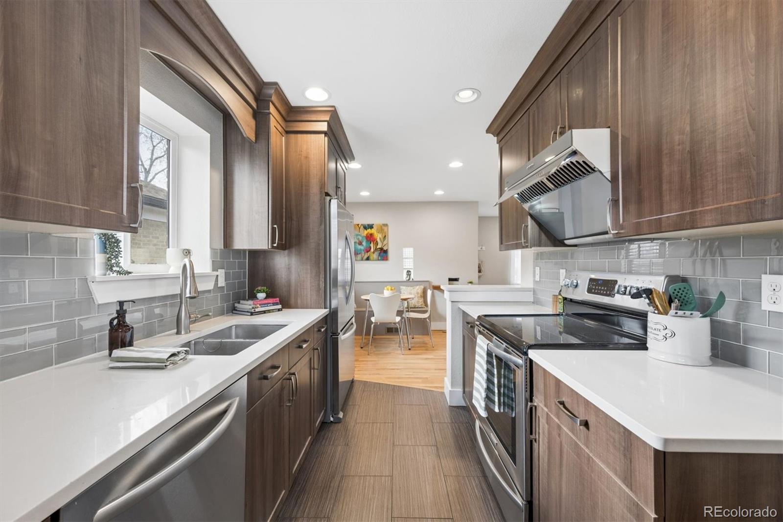 MLS Image #9 for 2634  ivanhoe street,denver, Colorado