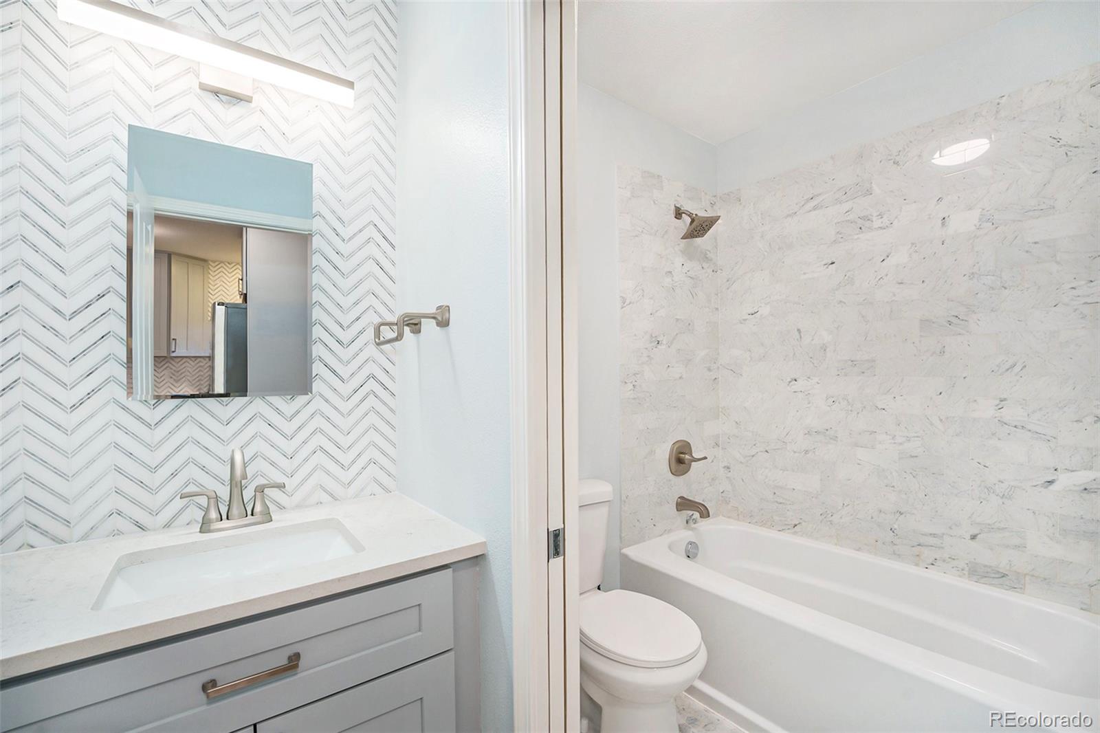MLS Image #12 for 1610 n humboldt street 1/2,denver, Colorado