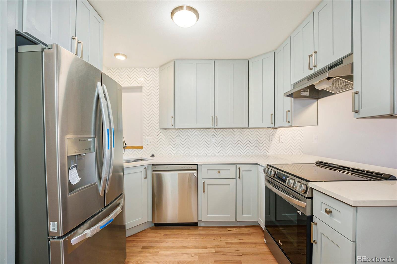 MLS Image #7 for 1610 n humboldt street 1/2,denver, Colorado