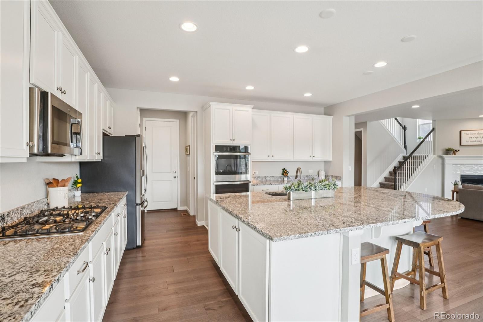 MLS Image #17 for 7136 s vandriver way,aurora, Colorado