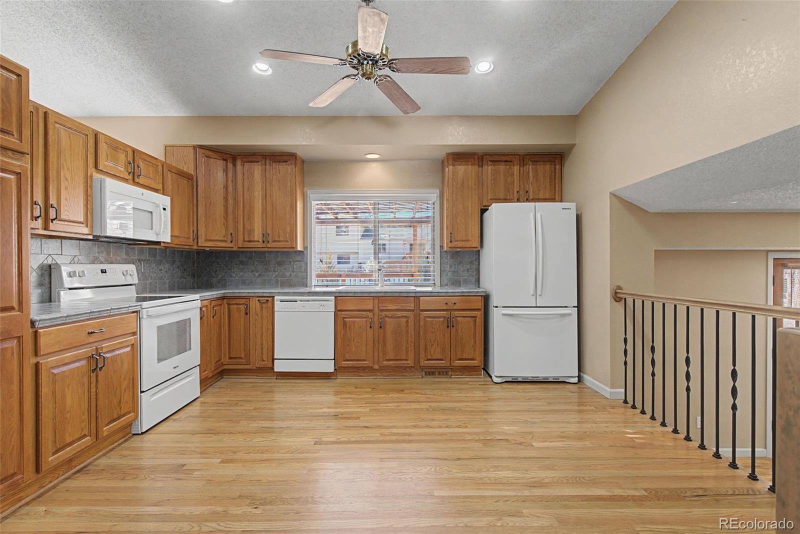 MLS Image #13 for 435  delmonico court,colorado springs, Colorado