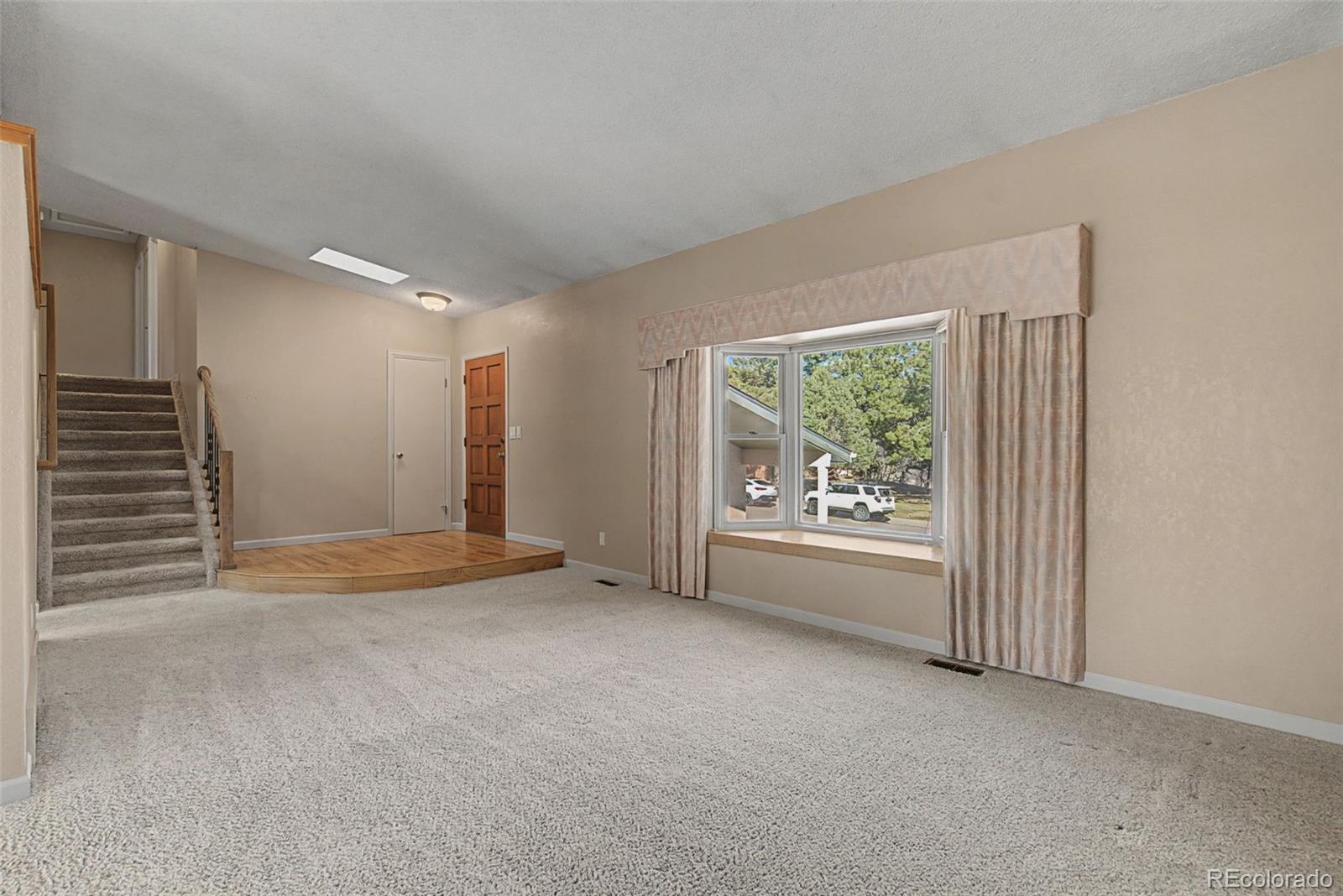 MLS Image #8 for 435  delmonico court,colorado springs, Colorado