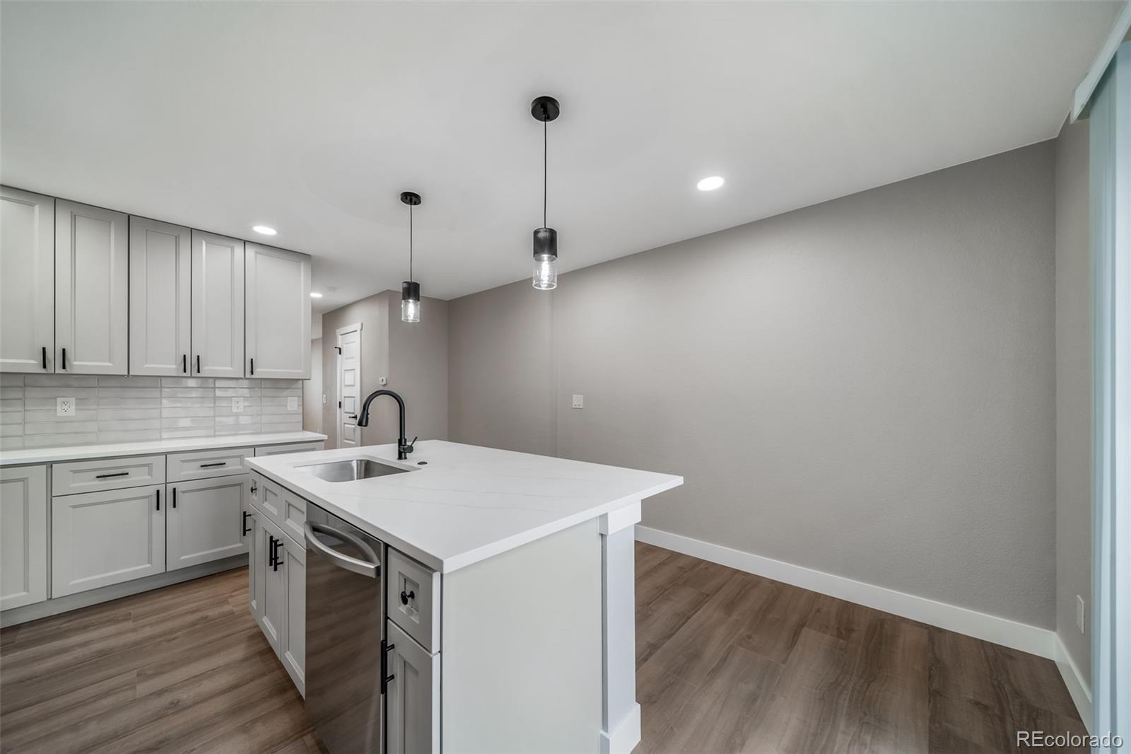 MLS Image #15 for 10807  bayfield way,parker, Colorado