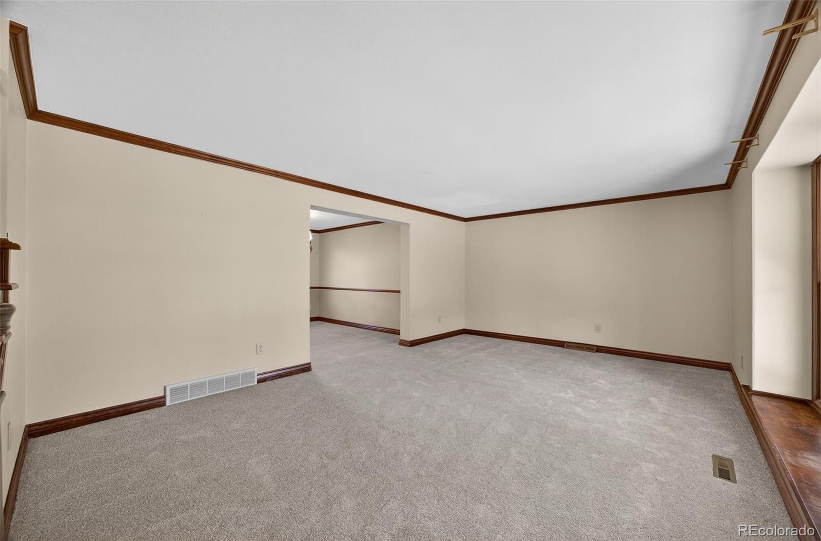 MLS Image #3 for 8043 s jackson street,centennial, Colorado