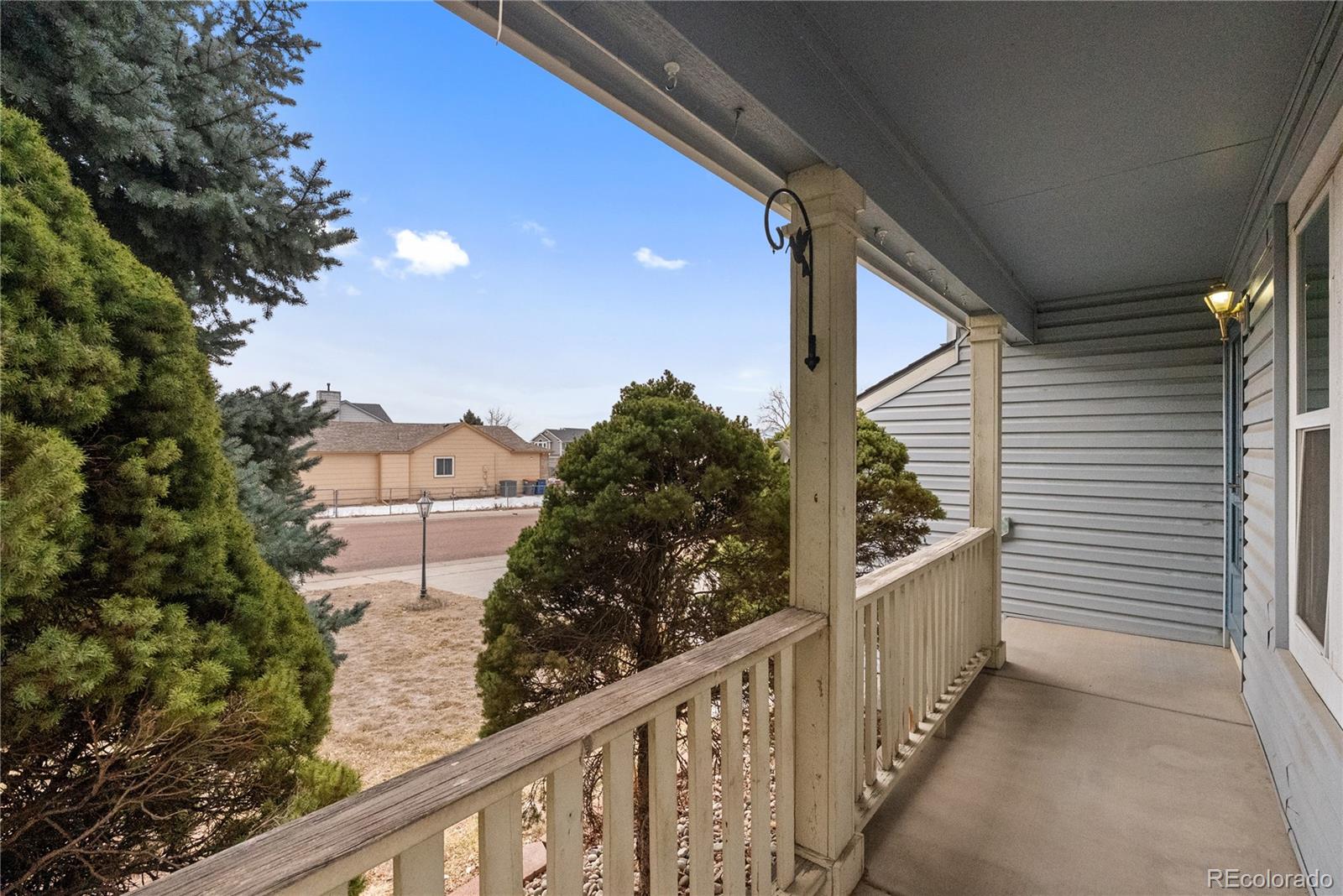 MLS Image #3 for 5120  quill drive,colorado springs, Colorado