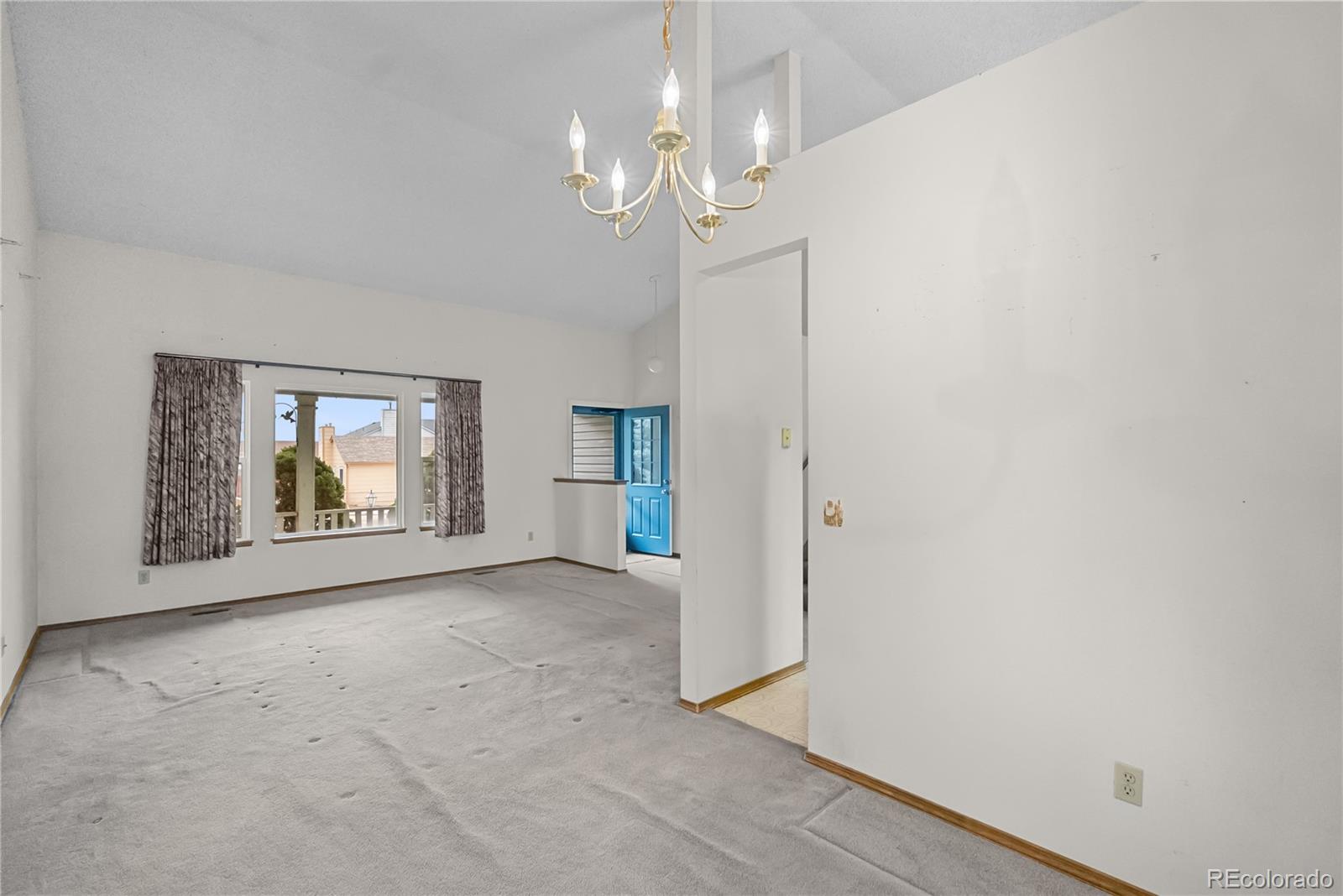 MLS Image #6 for 5120  quill drive,colorado springs, Colorado