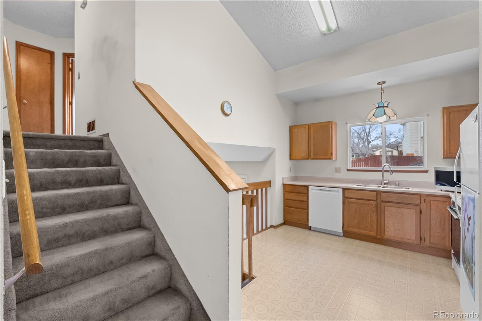 MLS Image #8 for 5120  quill drive,colorado springs, Colorado