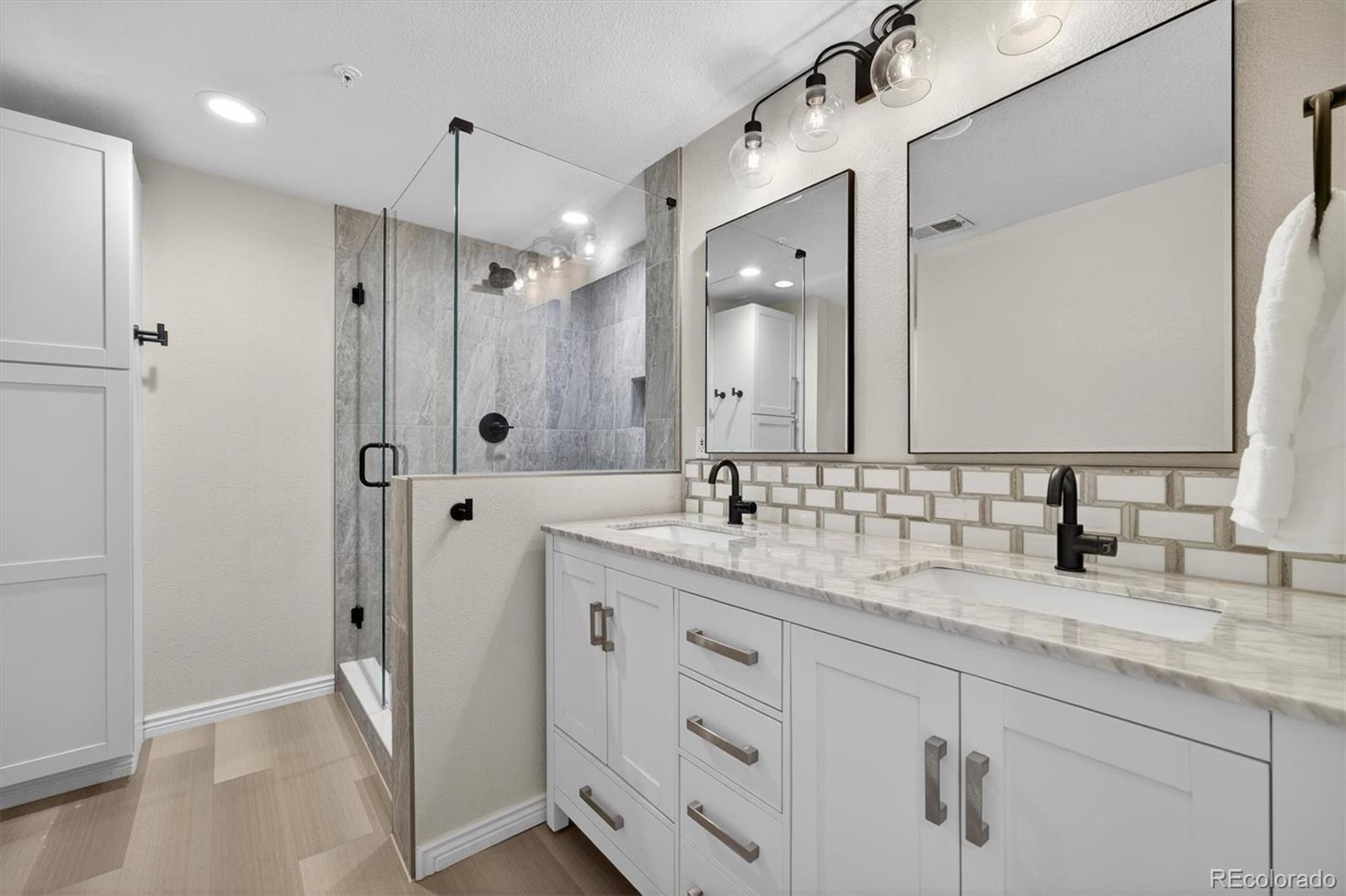 MLS Image #10 for 18 s monroe street,denver, Colorado