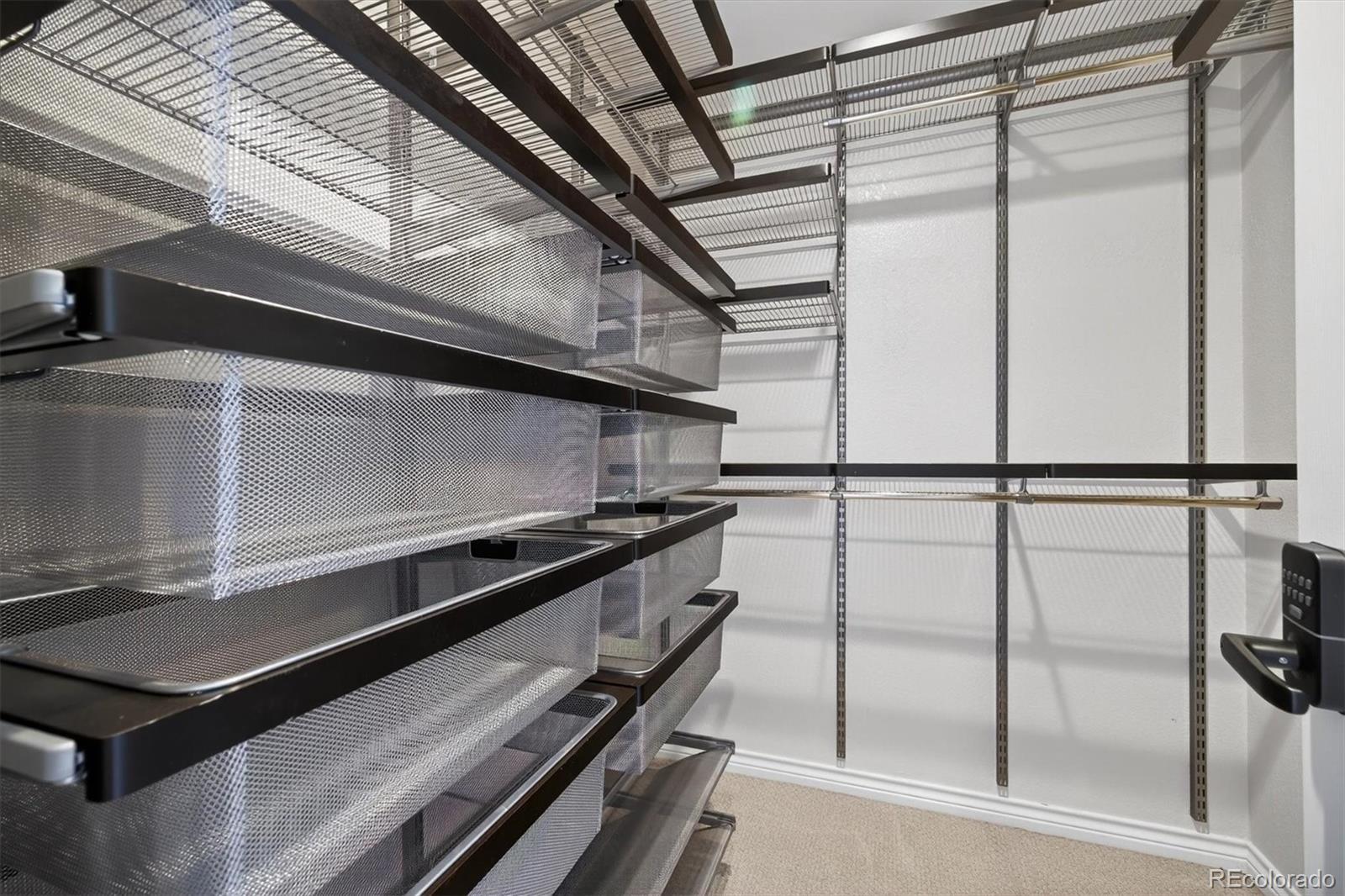MLS Image #13 for 18 s monroe street,denver, Colorado