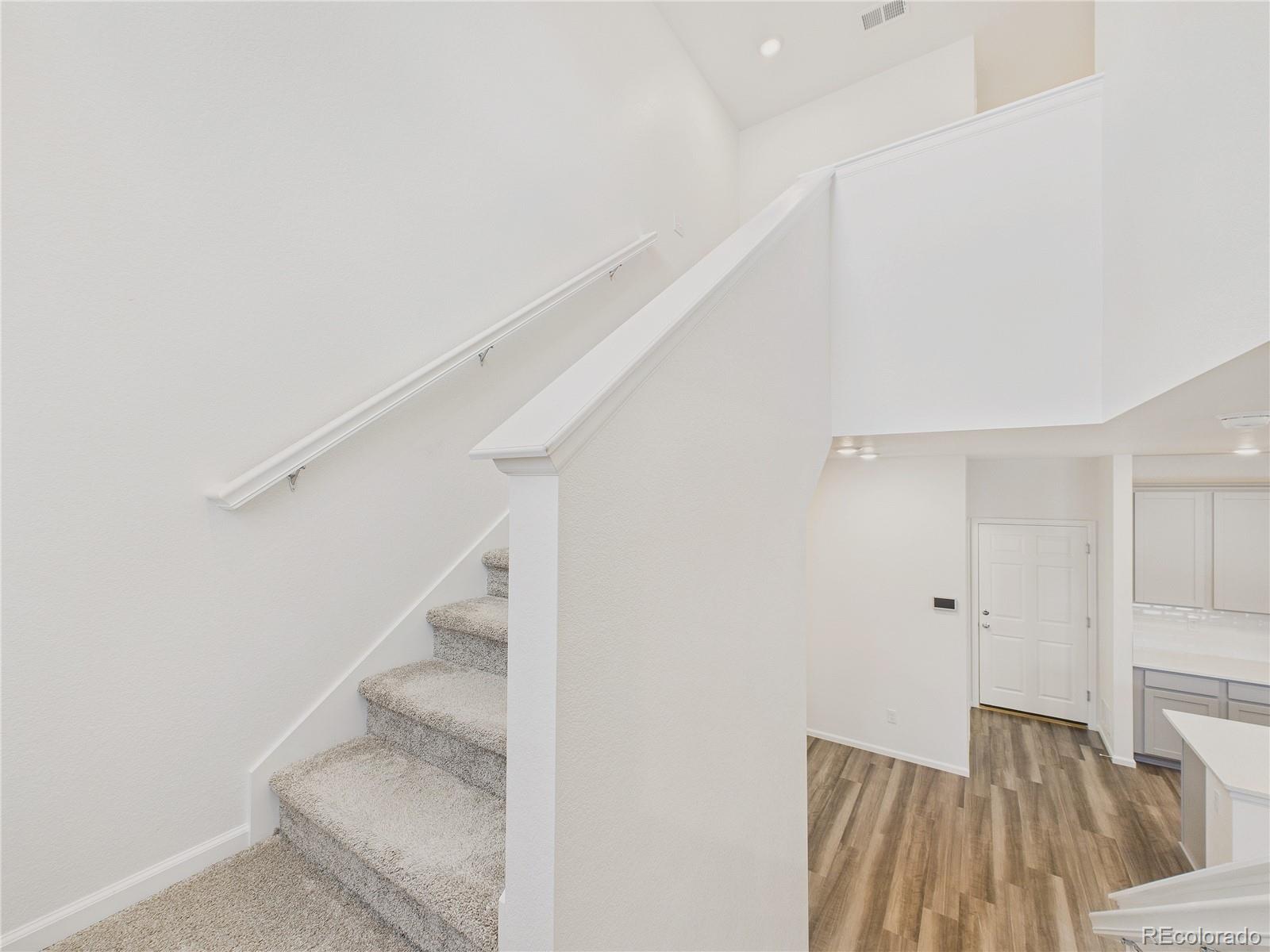 MLS Image #10 for 21646 e 59th place,aurora, Colorado
