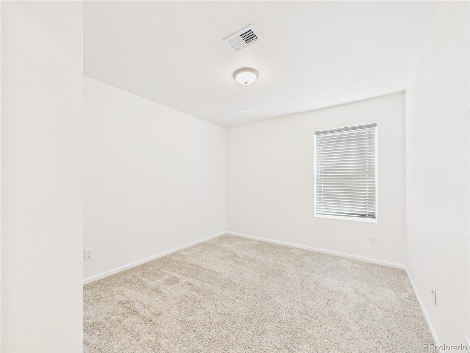 MLS Image #18 for 21646 e 59th place,aurora, Colorado