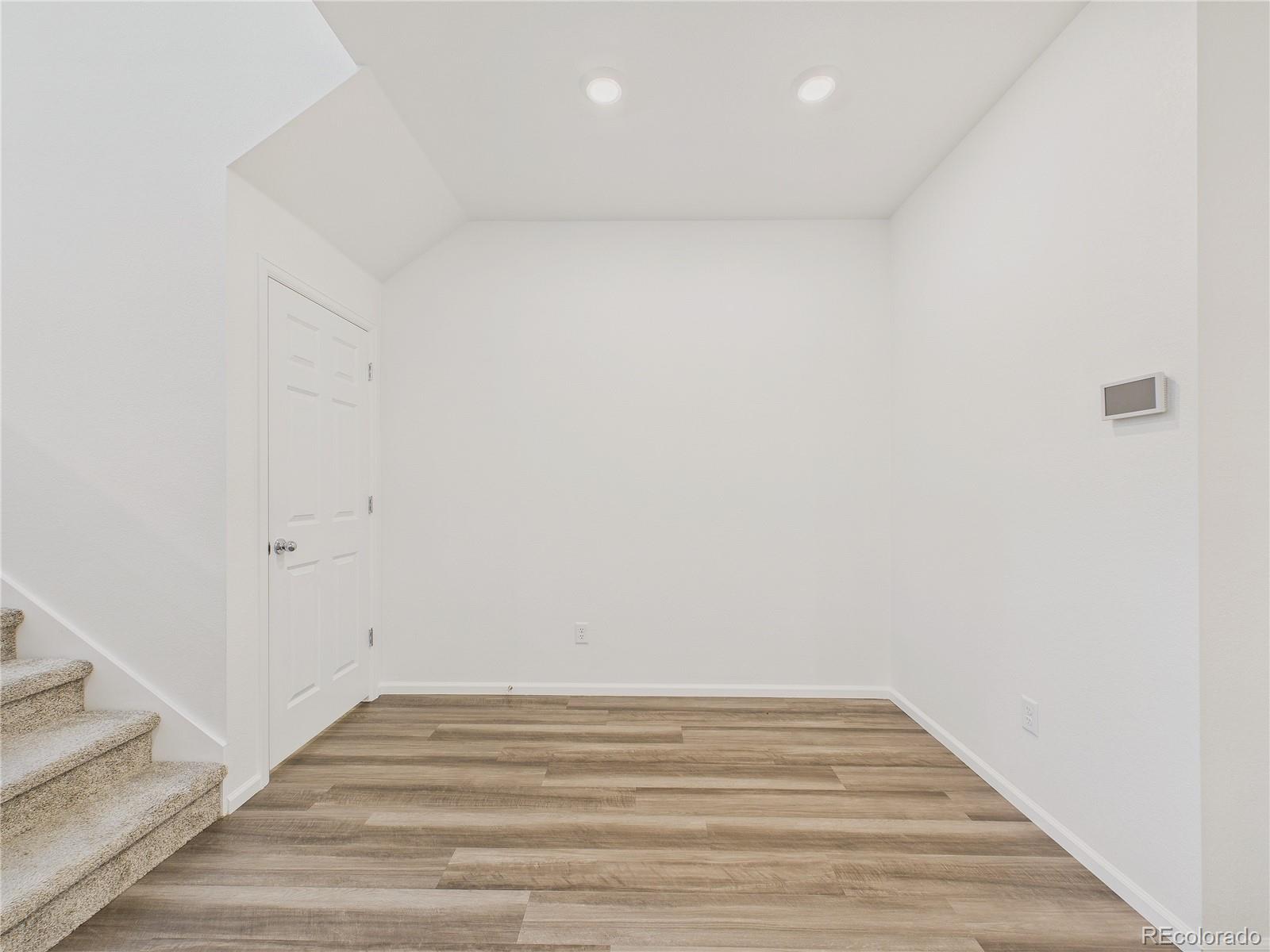 MLS Image #9 for 21646 e 59th place,aurora, Colorado