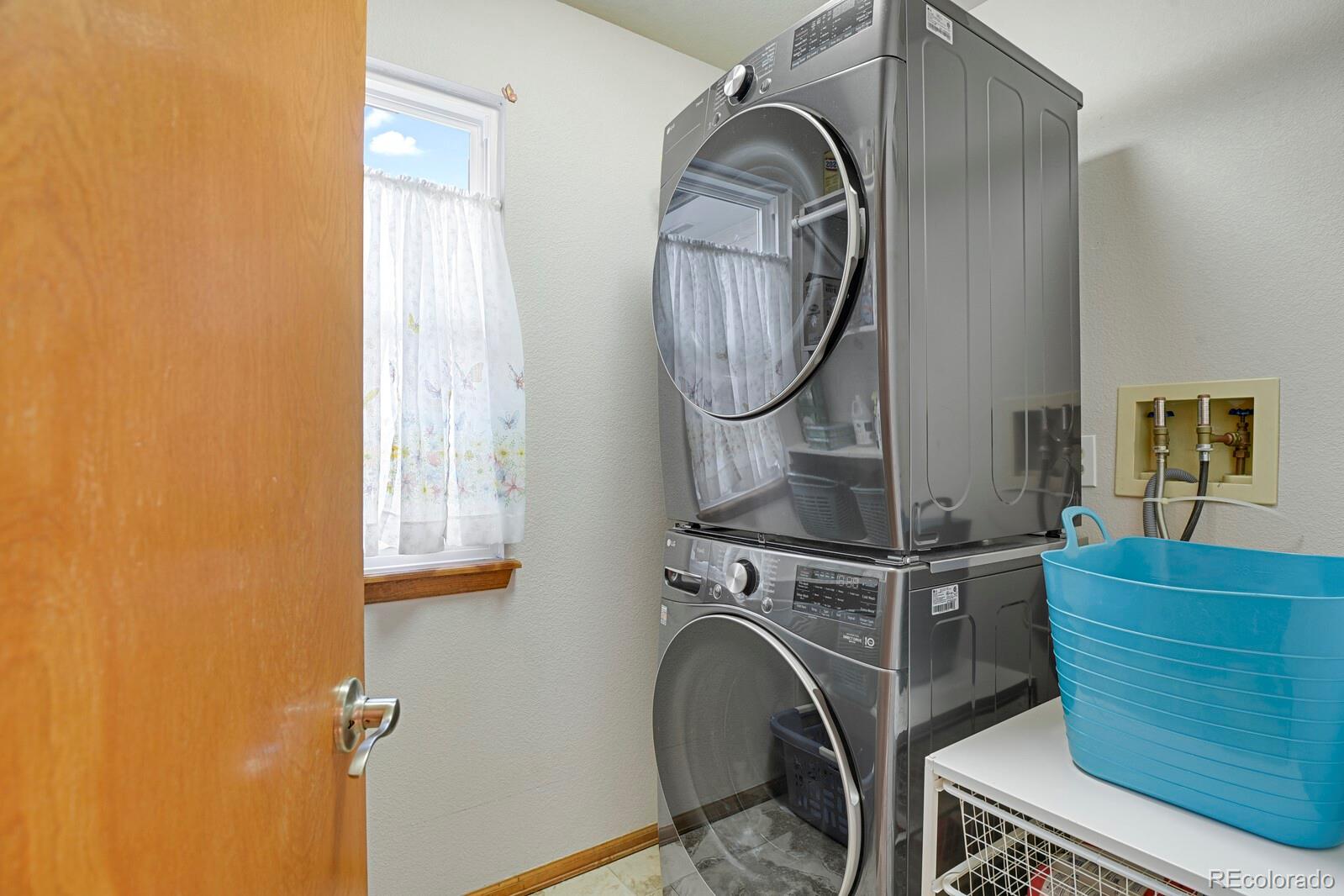 MLS Image #13 for 1624  flint court,broomfield, Colorado