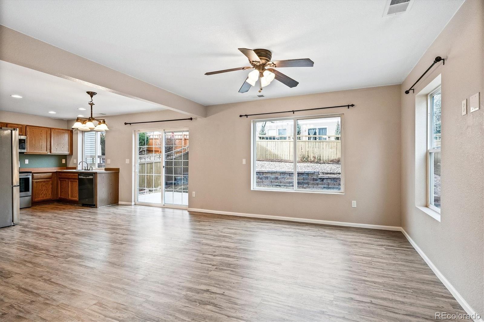 MLS Image #10 for 2526  coach house loop,castle rock, Colorado