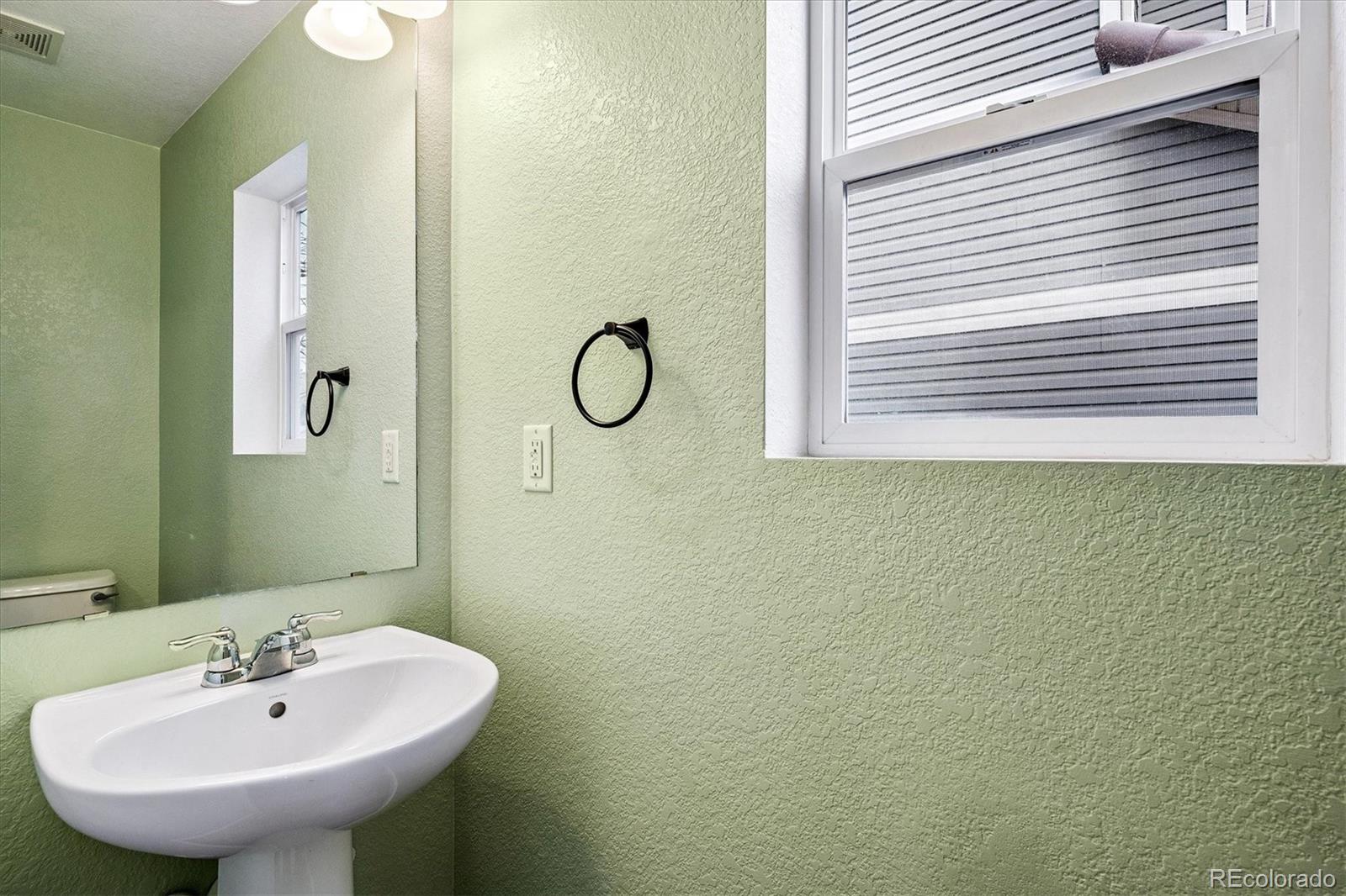 MLS Image #3 for 2526  coach house loop,castle rock, Colorado