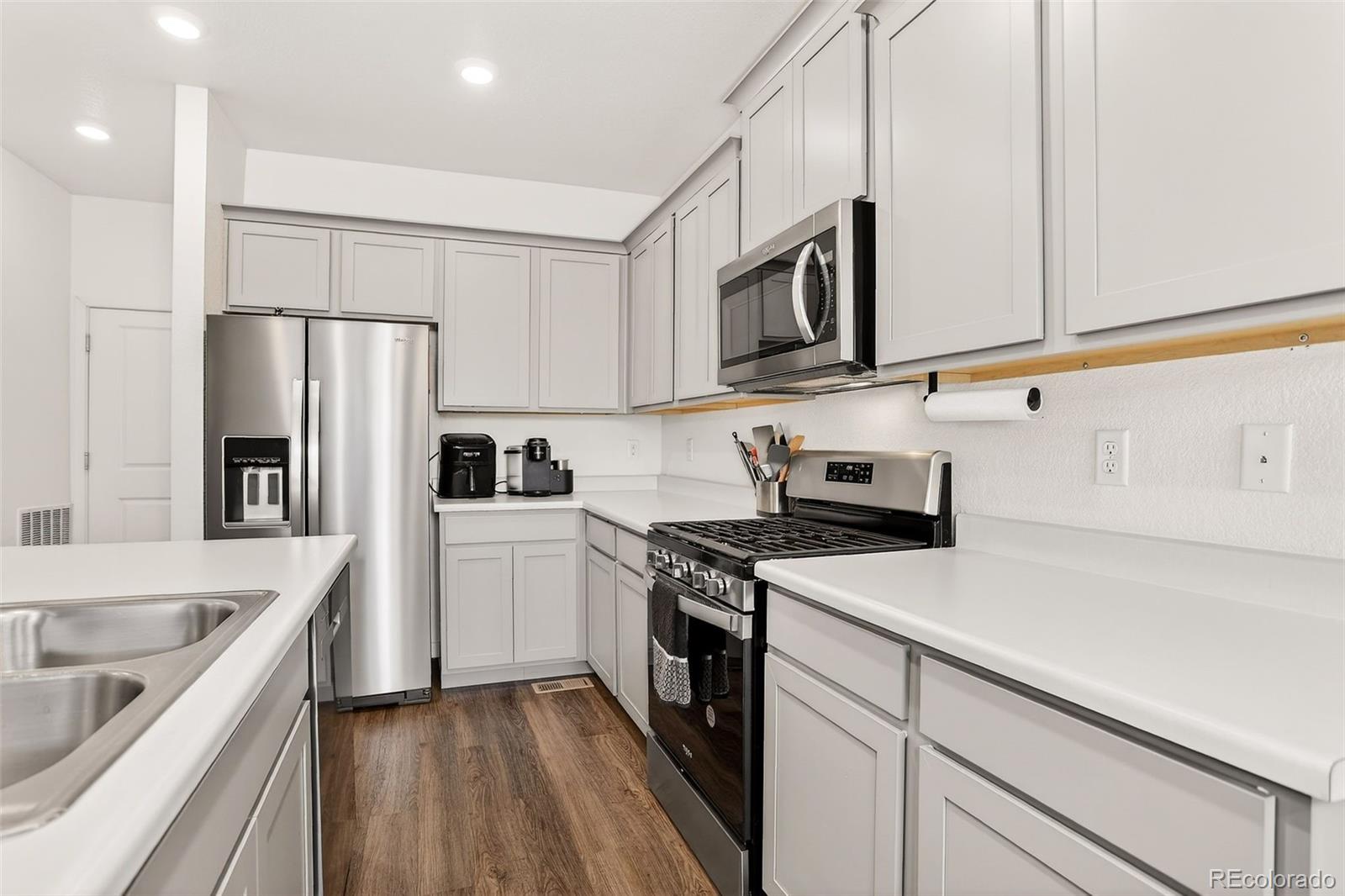 MLS Image #7 for 7016  todd court,frederick, Colorado
