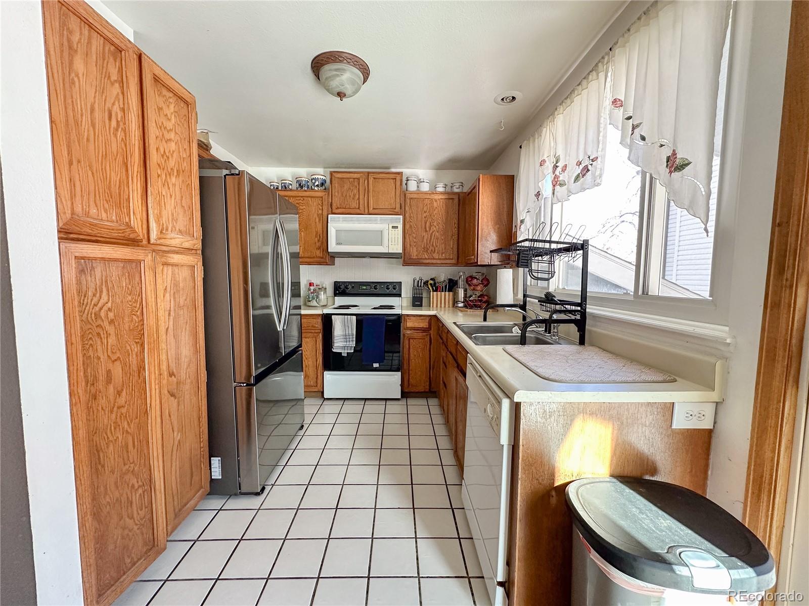 MLS Image #5 for 3793 s ceylon way,aurora, Colorado