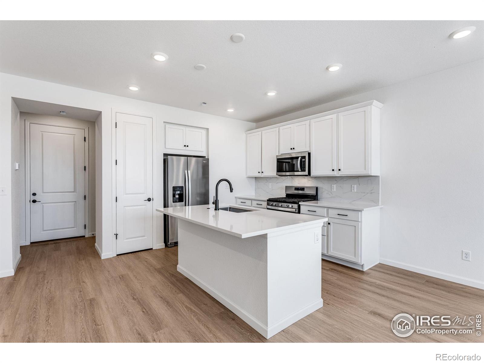MLS Image #12 for 1772  glacier avenue,berthoud, Colorado