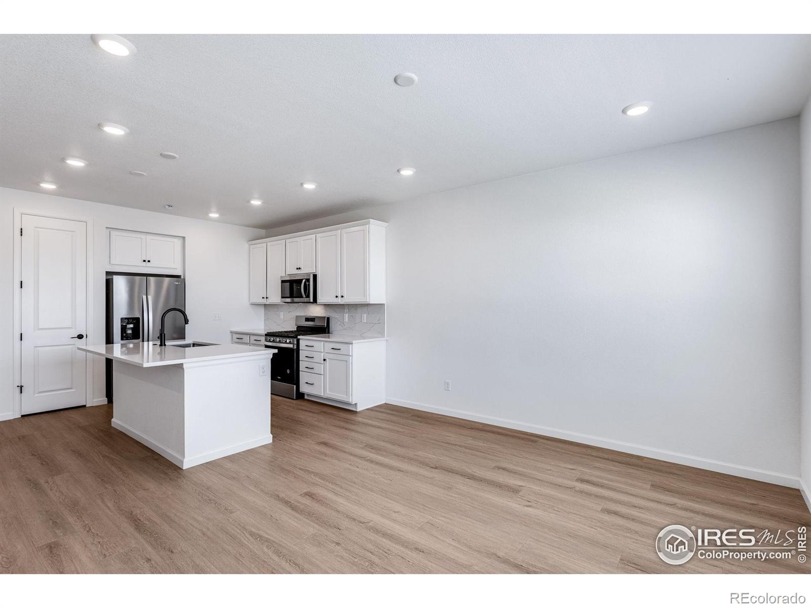 MLS Image #22 for 1772  glacier avenue,berthoud, Colorado
