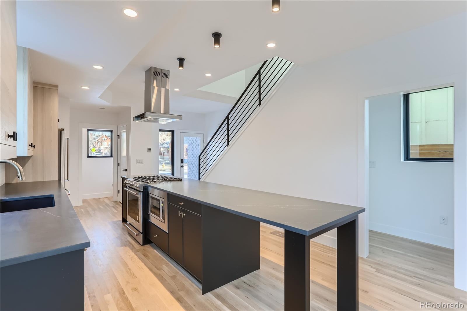 MLS Image #23 for 1928 w 41st avenue,denver, Colorado