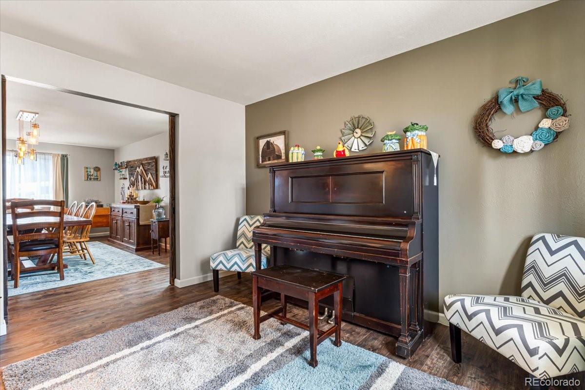 MLS Image #16 for 8465  dover way,arvada, Colorado