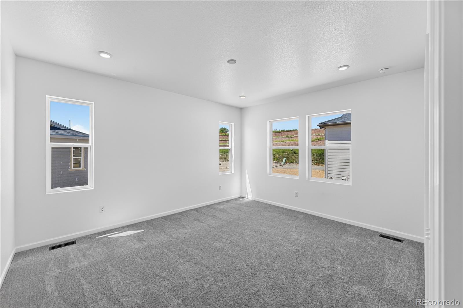 MLS Image #11 for 9175  violet way,arvada, Colorado