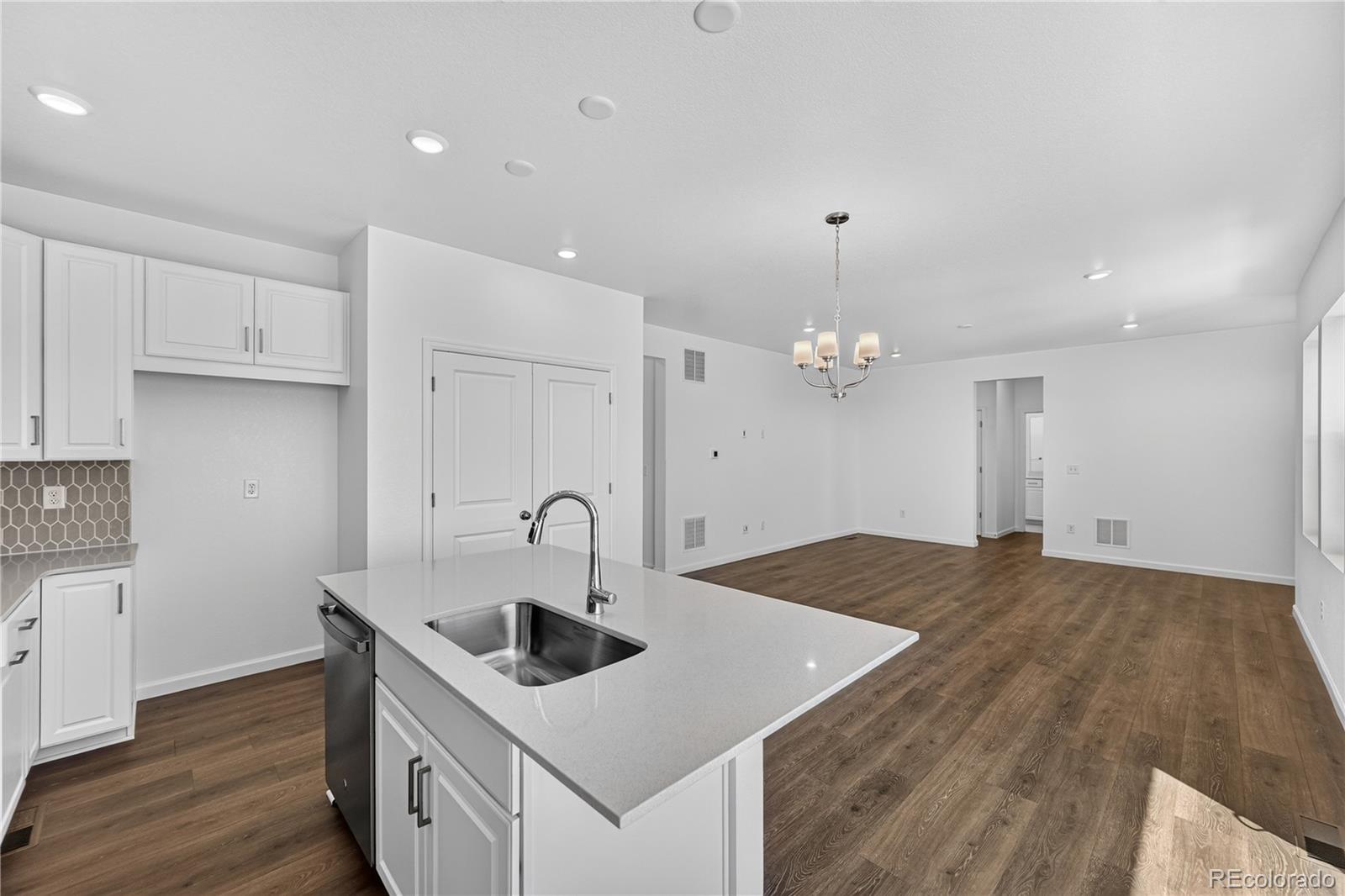 MLS Image #6 for 9175  violet way,arvada, Colorado