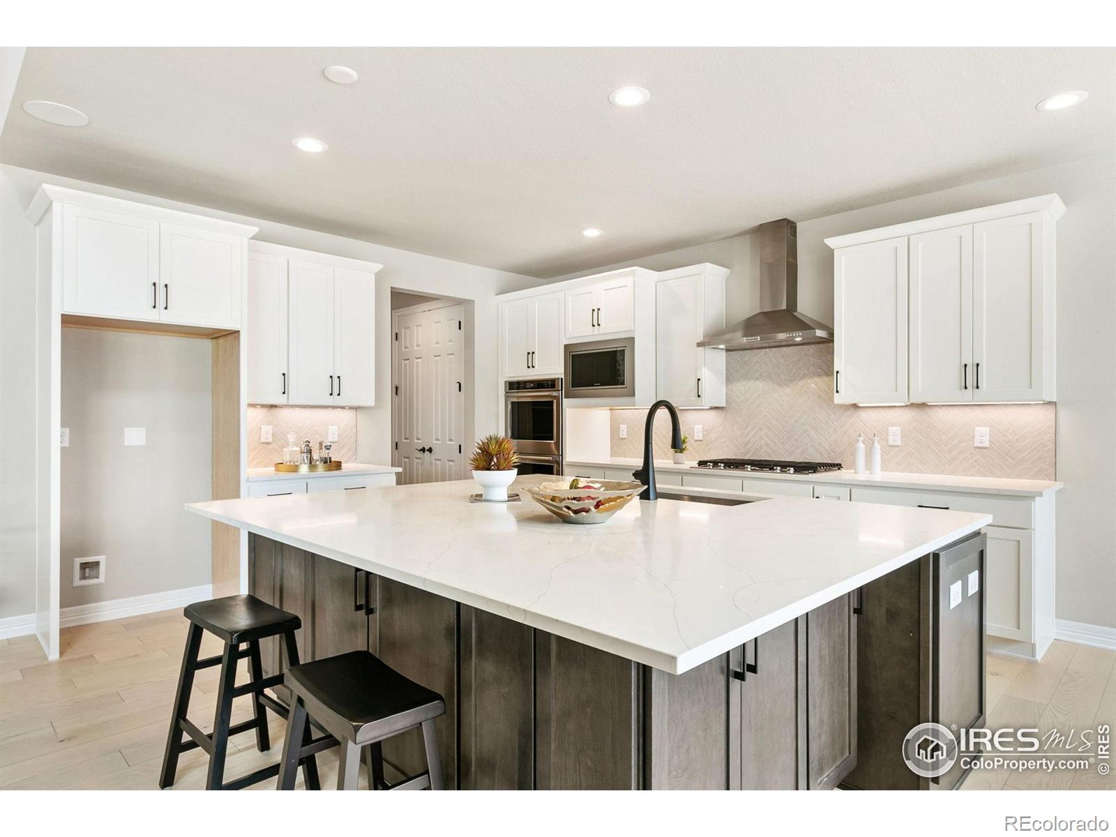 MLS Image #6 for 5840  tommy court,timnath, Colorado