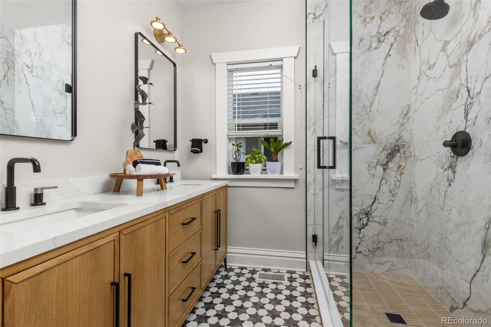 MLS Image #18 for 3311 n josephine street,denver, Colorado