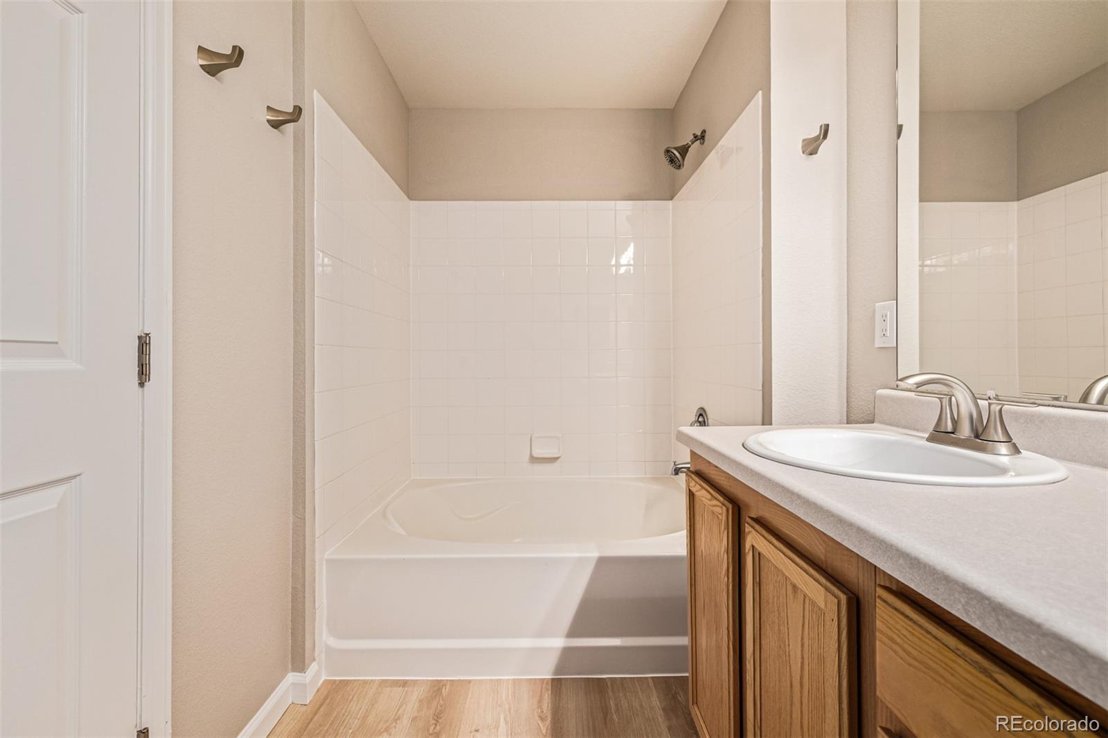 MLS Image #24 for 5726 n genoa way 301,aurora, Colorado
