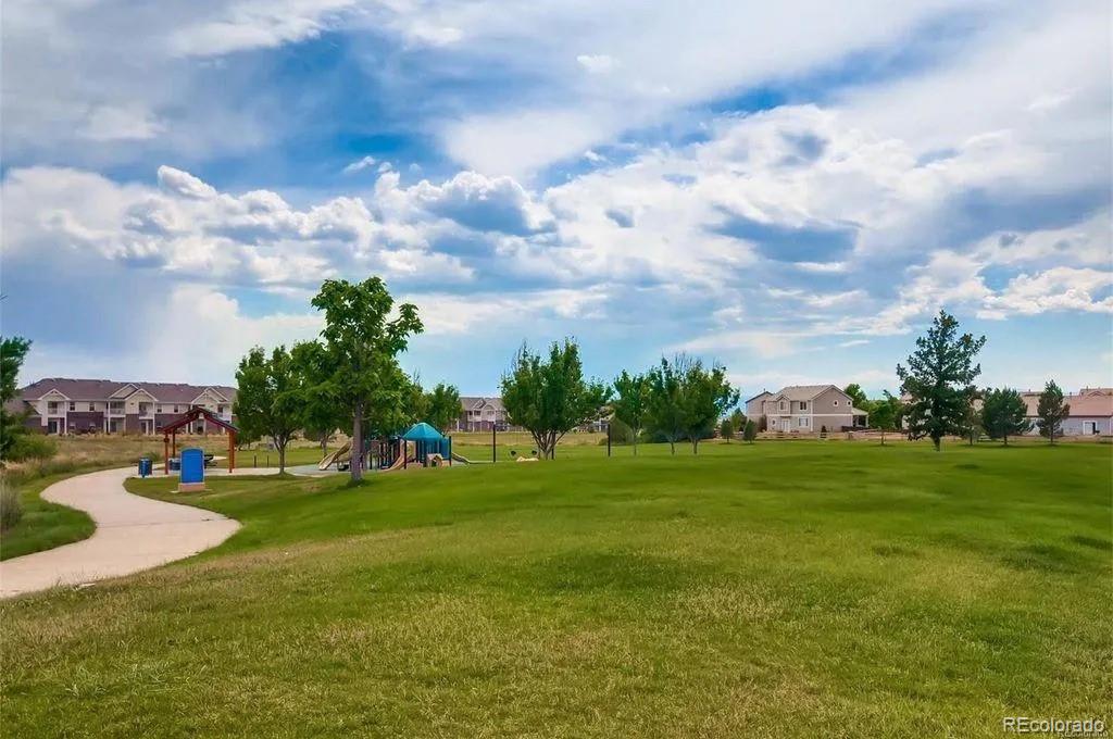 MLS Image #38 for 5726 n genoa way 301,aurora, Colorado