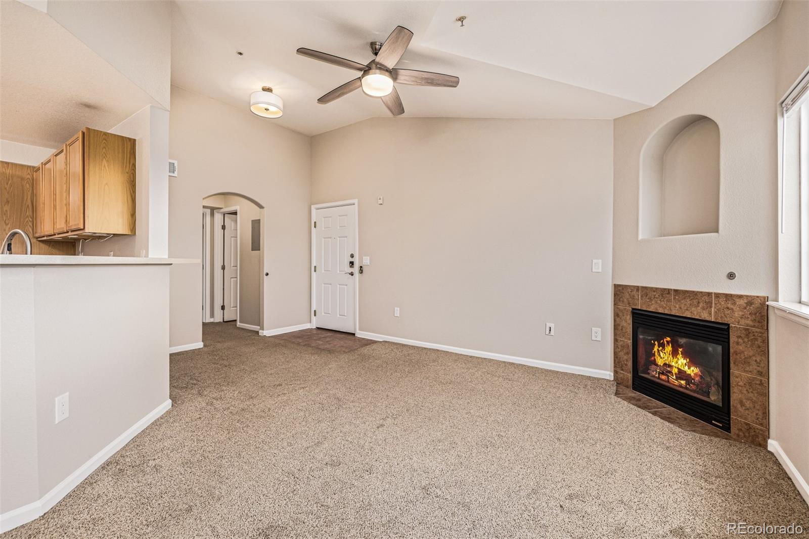 MLS Image #9 for 5726 n genoa way 301,aurora, Colorado