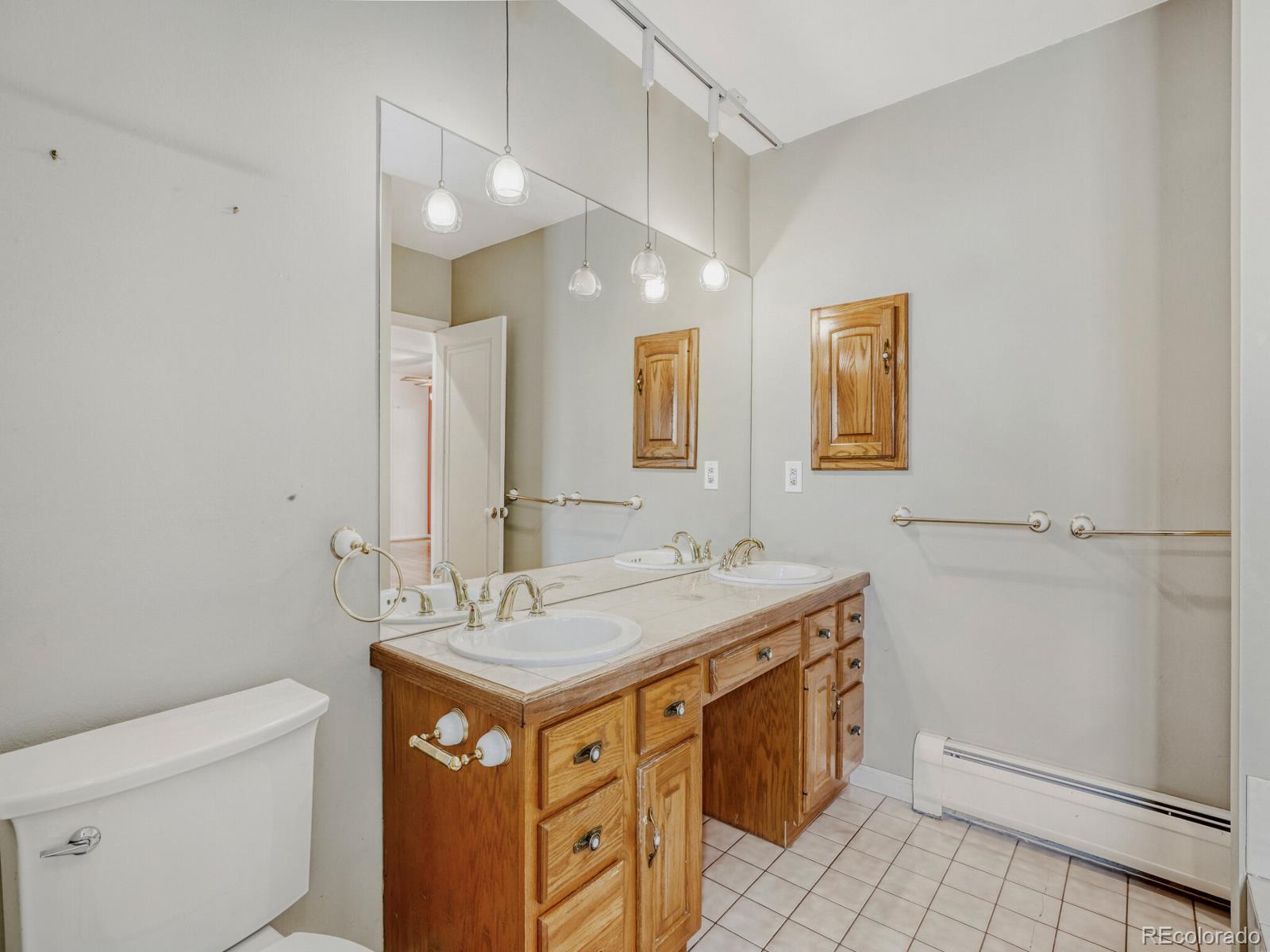 MLS Image #14 for 840  bonnie brae boulevard,denver, Colorado